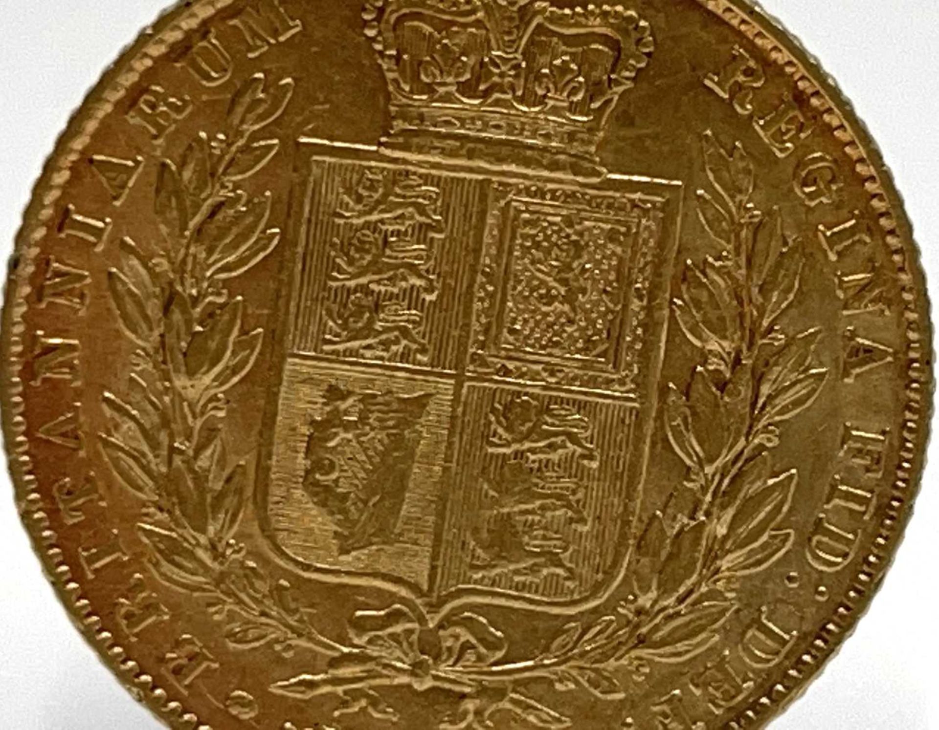 Great Britain Gold Sovereign 1847 Queen Victoria Shield Back Condition: please request a condition - Image 5 of 8