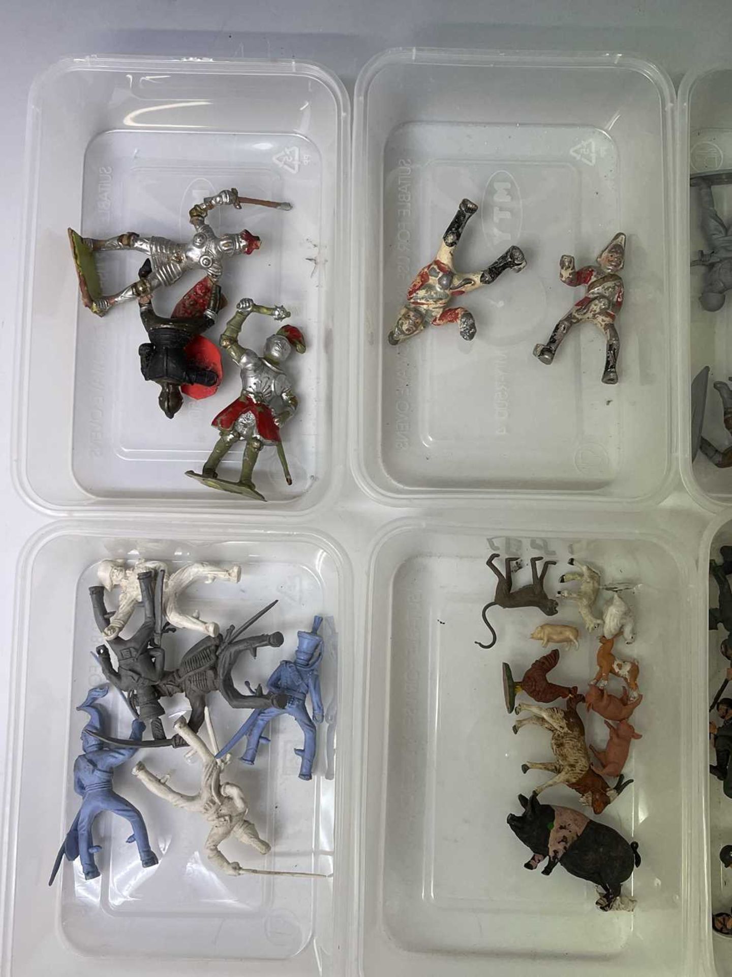 1960s-1980s Plastic Soldiers. Large quantity of mostly Airfix figures sorted into containers - WWII, - Image 9 of 12