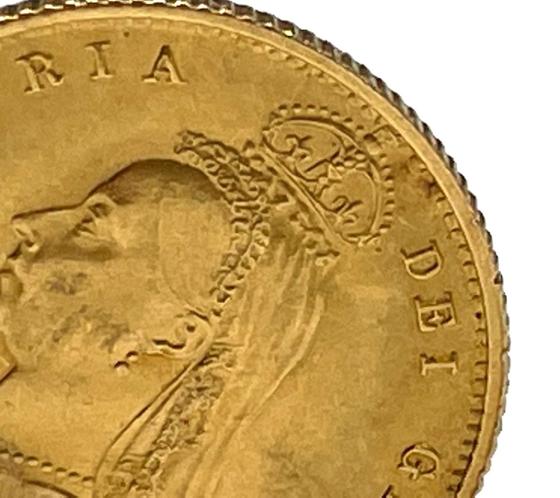 Great Britain Gold Half Sovereign 1887 Queen Victoria Shield Jubilee head UNC Condition: please - Image 4 of 6