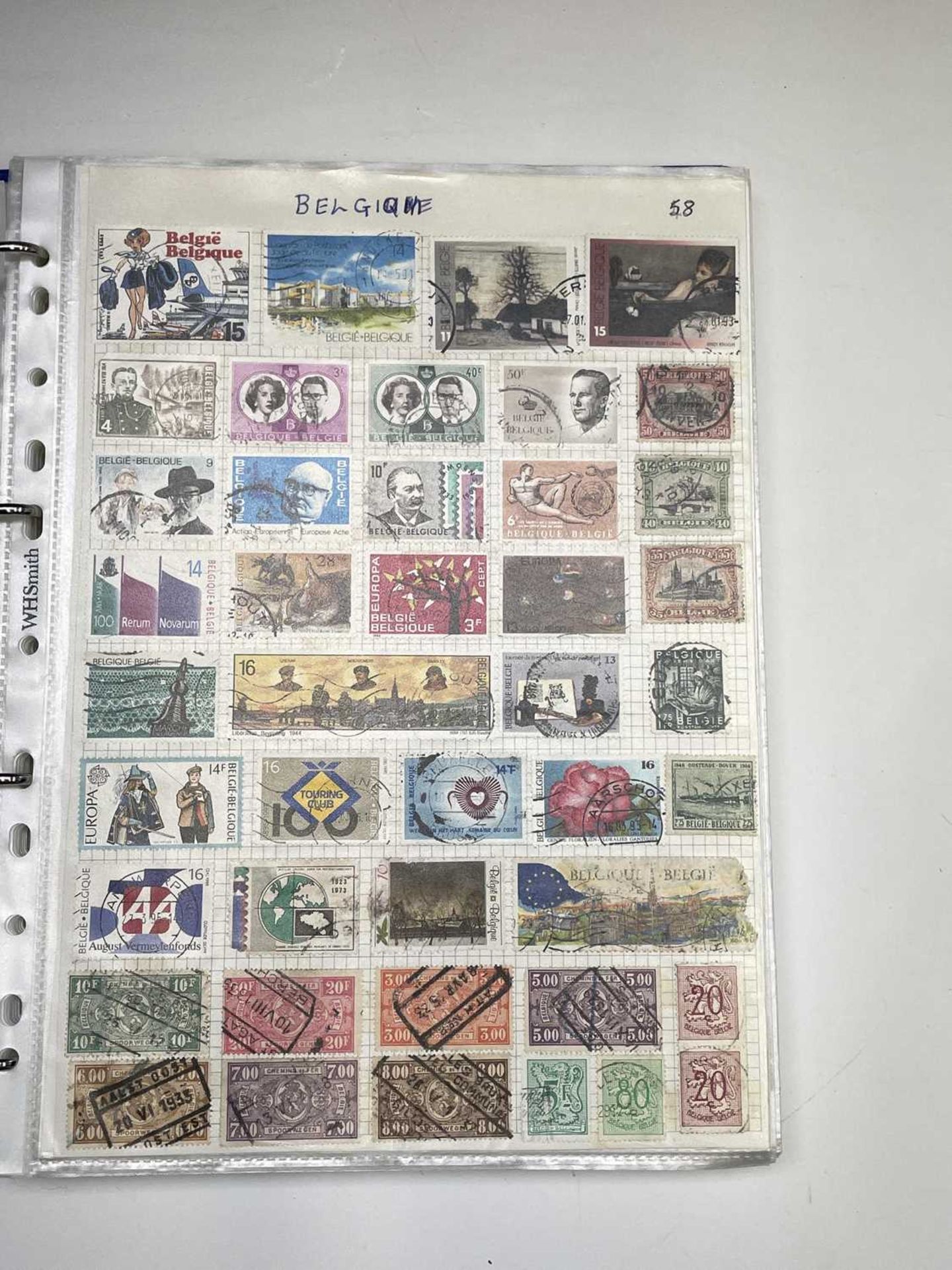 World Collection A to Z in 15 volumes. A little muddled but nevertheless a huge quantity of stamps - Image 11 of 15