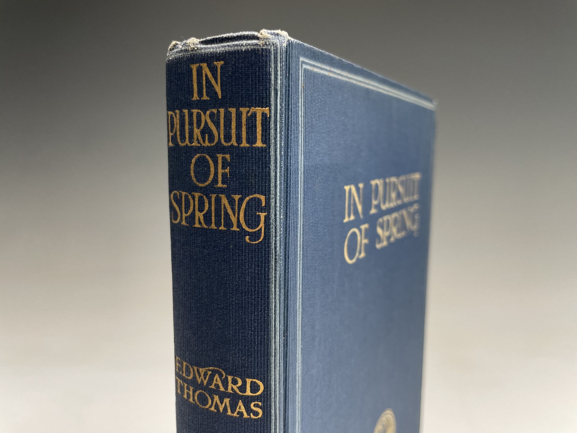 EDAWARD THOMAS. 'In Pursuit of Spring.' First Edition, original cloth, top edge etc gilt, 1914, very - Image 5 of 7