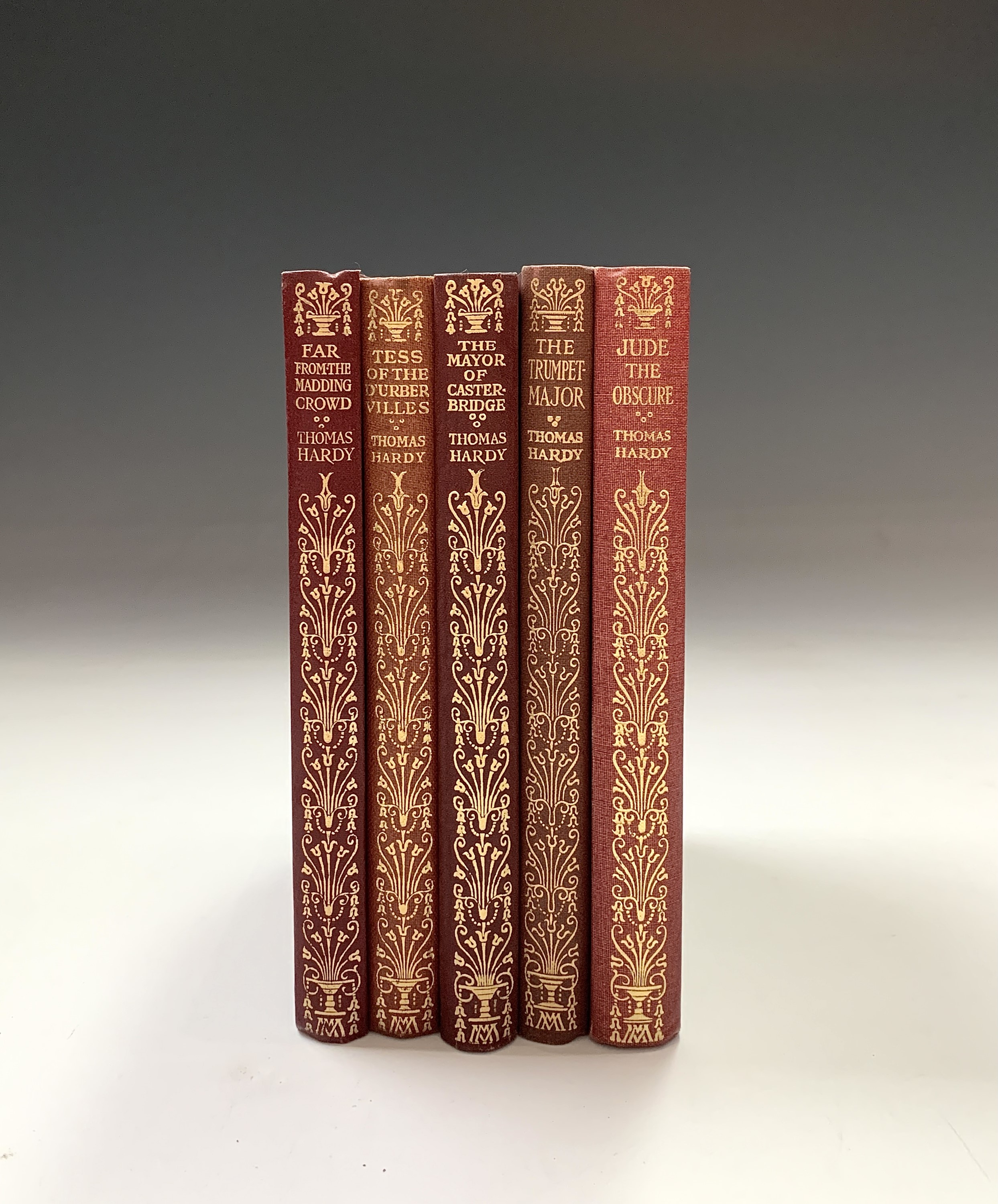 THOMAS HARDY. 'Tess of The D'Urbervilles.' Original burgundy cloth, MacMillian and Co, London, 1930; - Image 2 of 4