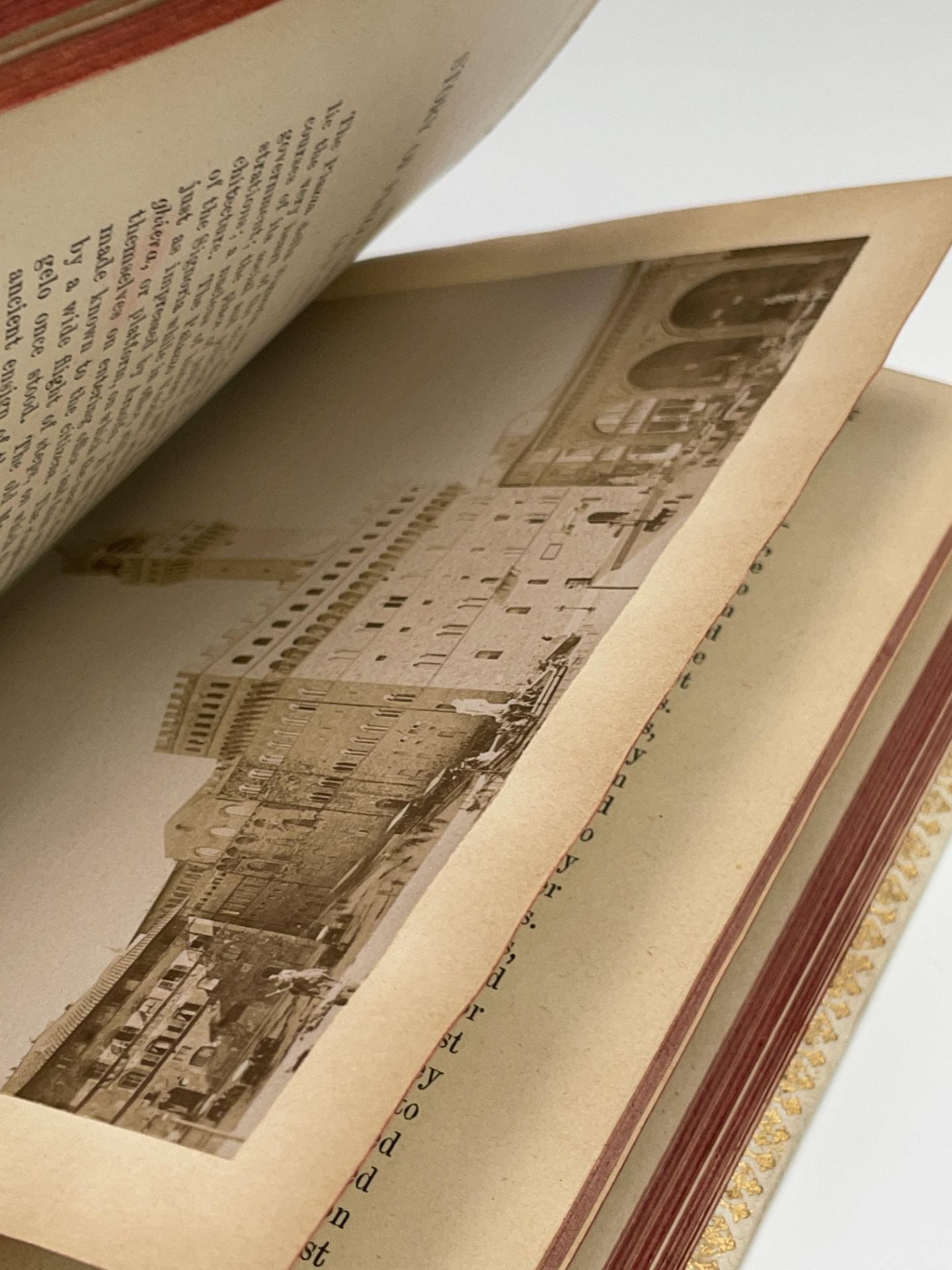 FLORENTINE FINE BINDING. 'Echoes of Old Florence, Her Palaces and Those who have Lived in Them.' - Image 6 of 8