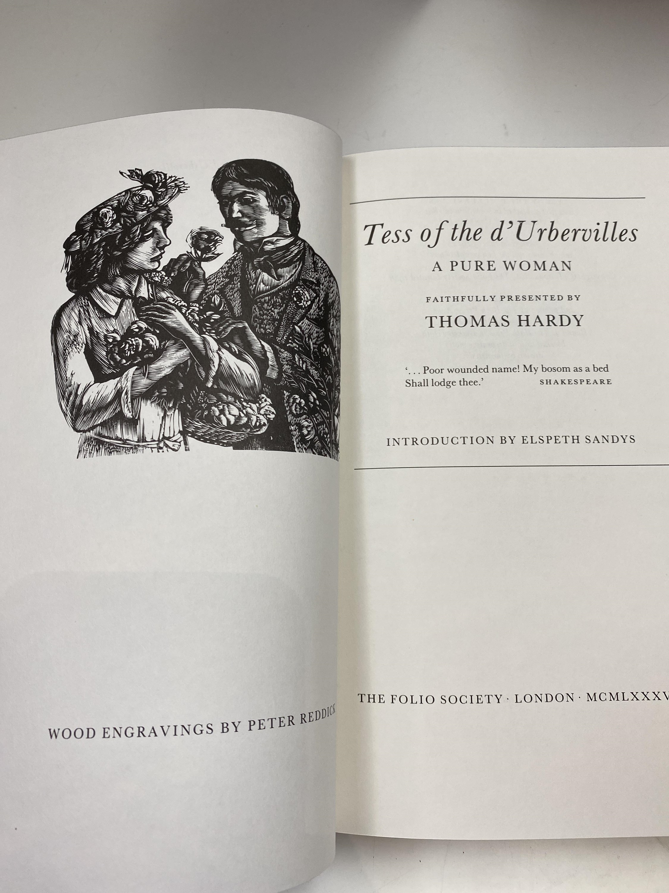 FOLIO SOCIETY. Sixteen volumes of Thomas Hardy including Tess d'Urbervilles, The Woodlanders, and - Image 5 of 5