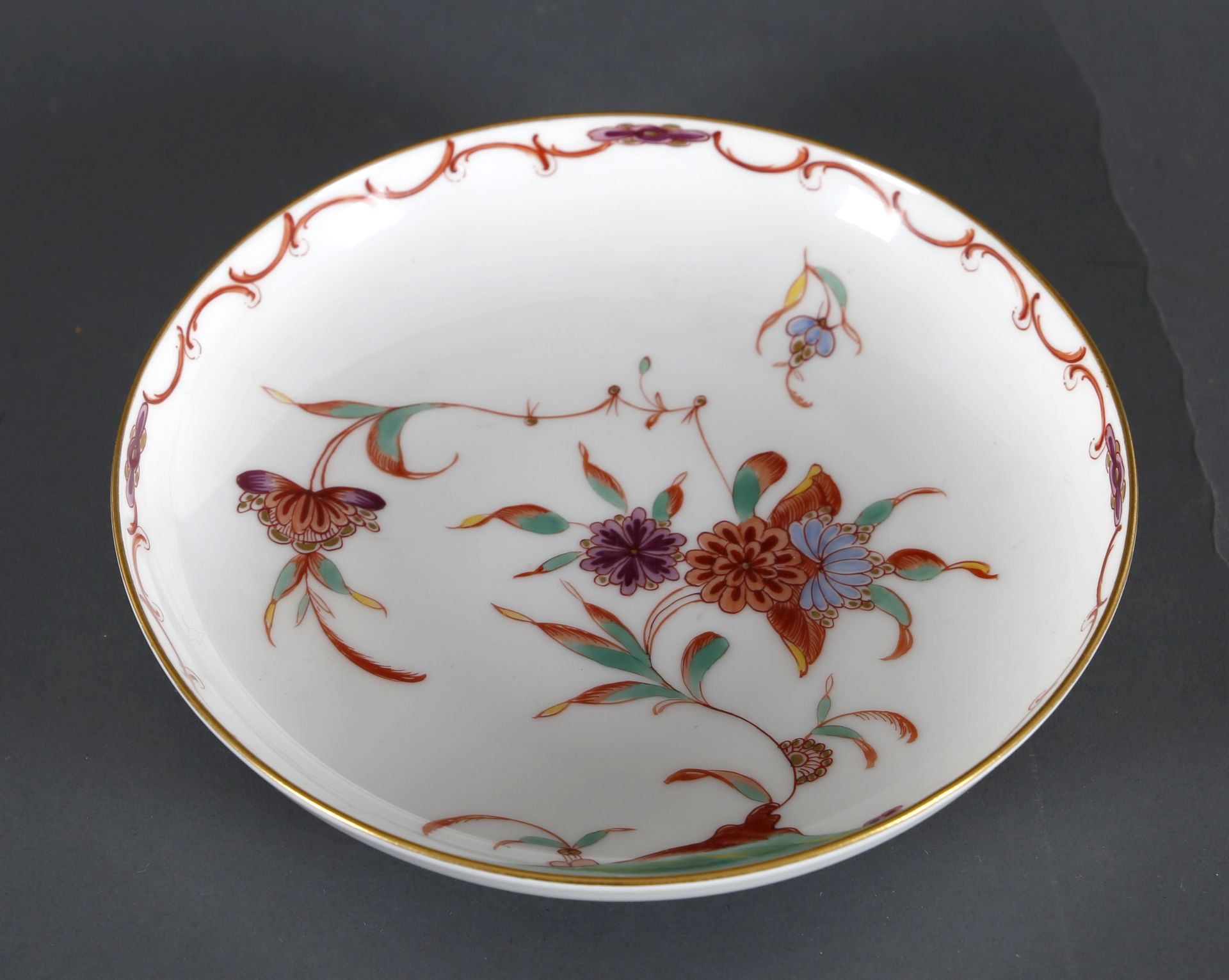 Anbietschälchen mit chinoiserie-artigem Blumendekor und Goldrand, Nymphenburg, 20. Jh.