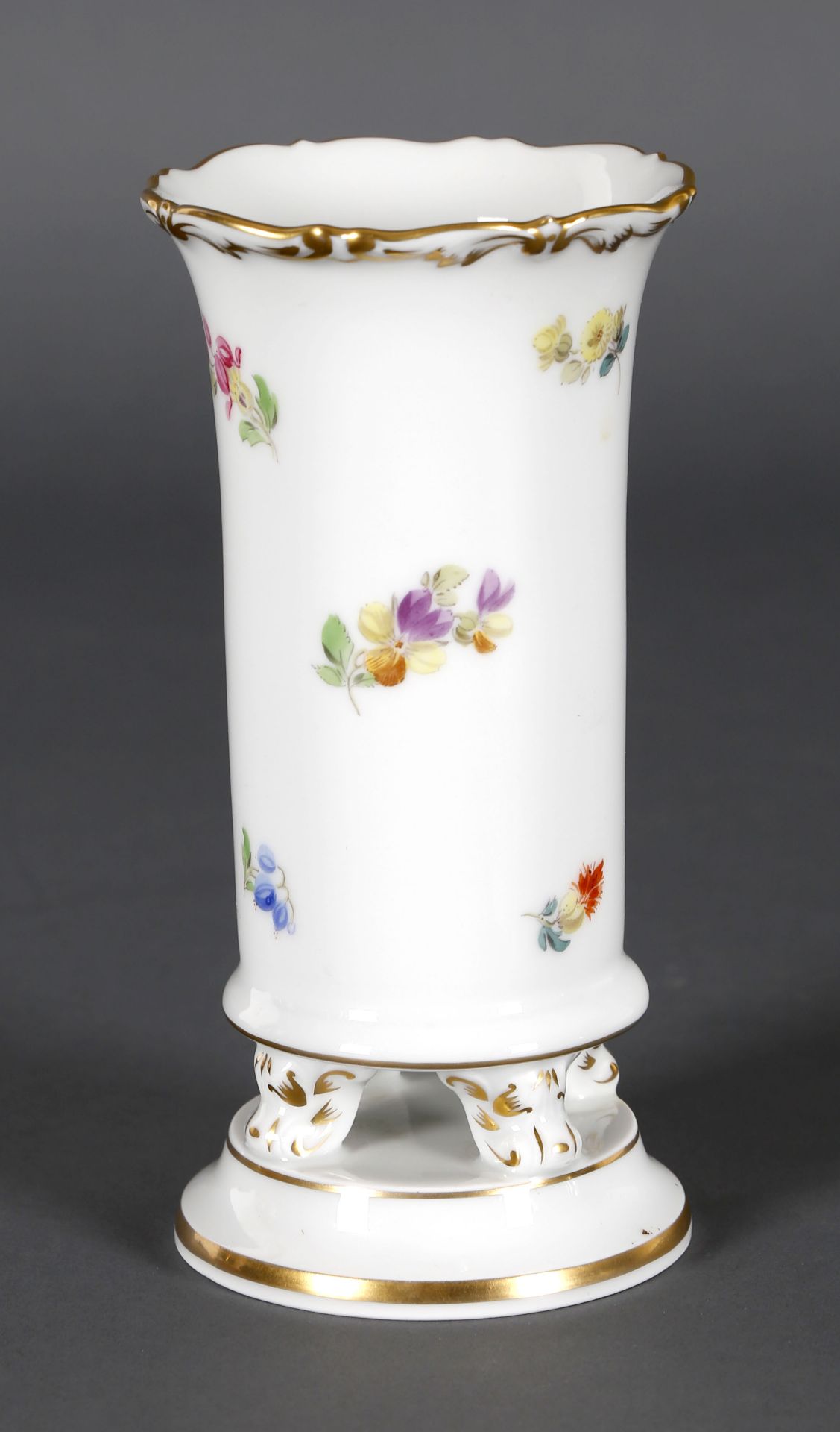 Runde Vase mit Streublumendekor, Porzellan, Meißen, 2. H. 20. Jh.