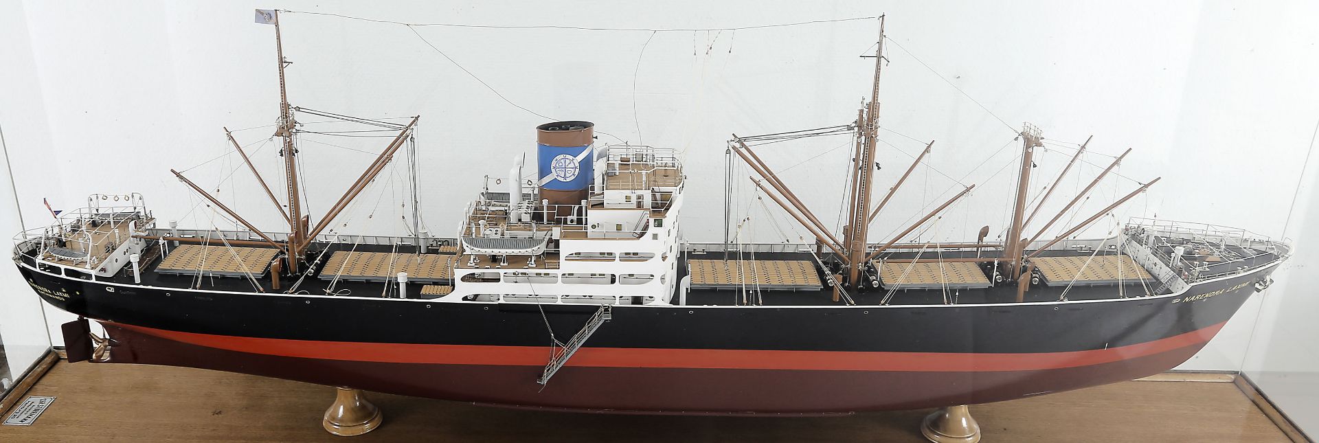 Schiffsmodell M.V. 'Narendra Laxmi', Maßstab 1:100, Chr. Stührmann, Hamburg, um 1950