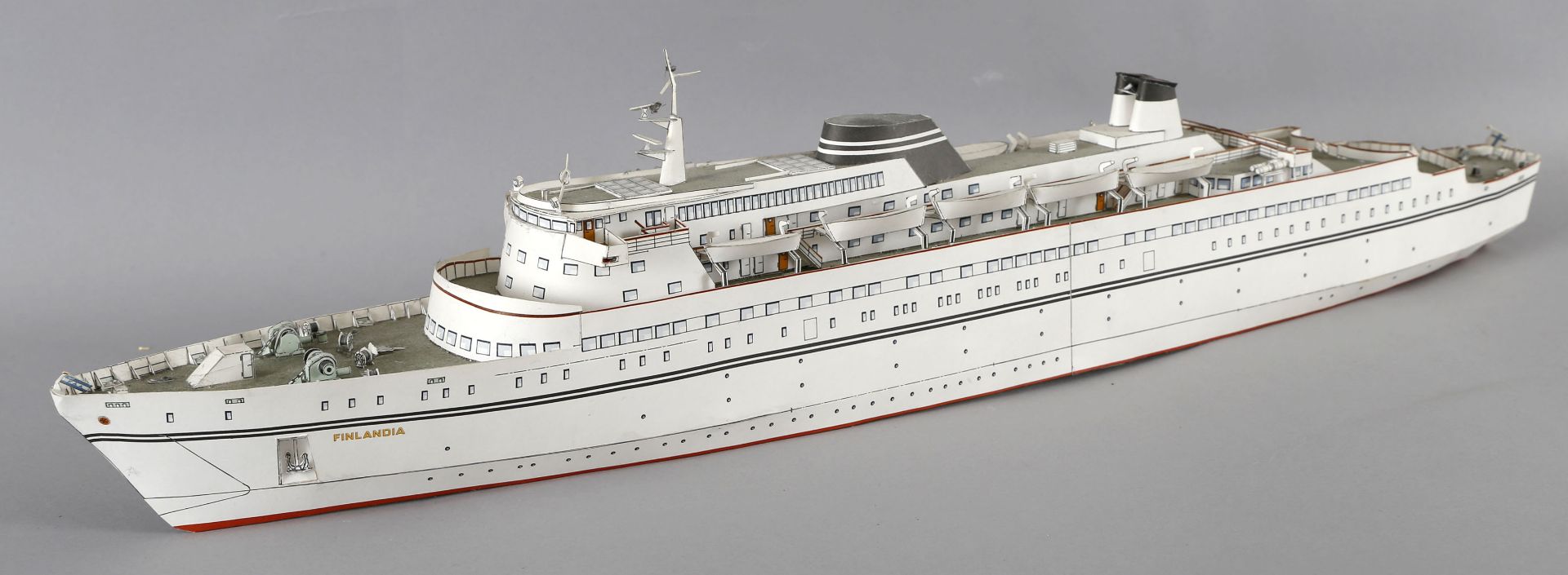 Papierschiffsmodell 'Finlandia' Helsinki-Helsingfors