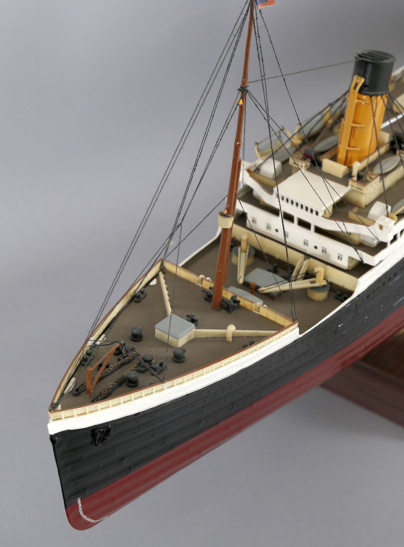 Kunststoffschiffsmodell RMS 'Titanic', Maßstab 1: 350 - Image 4 of 4