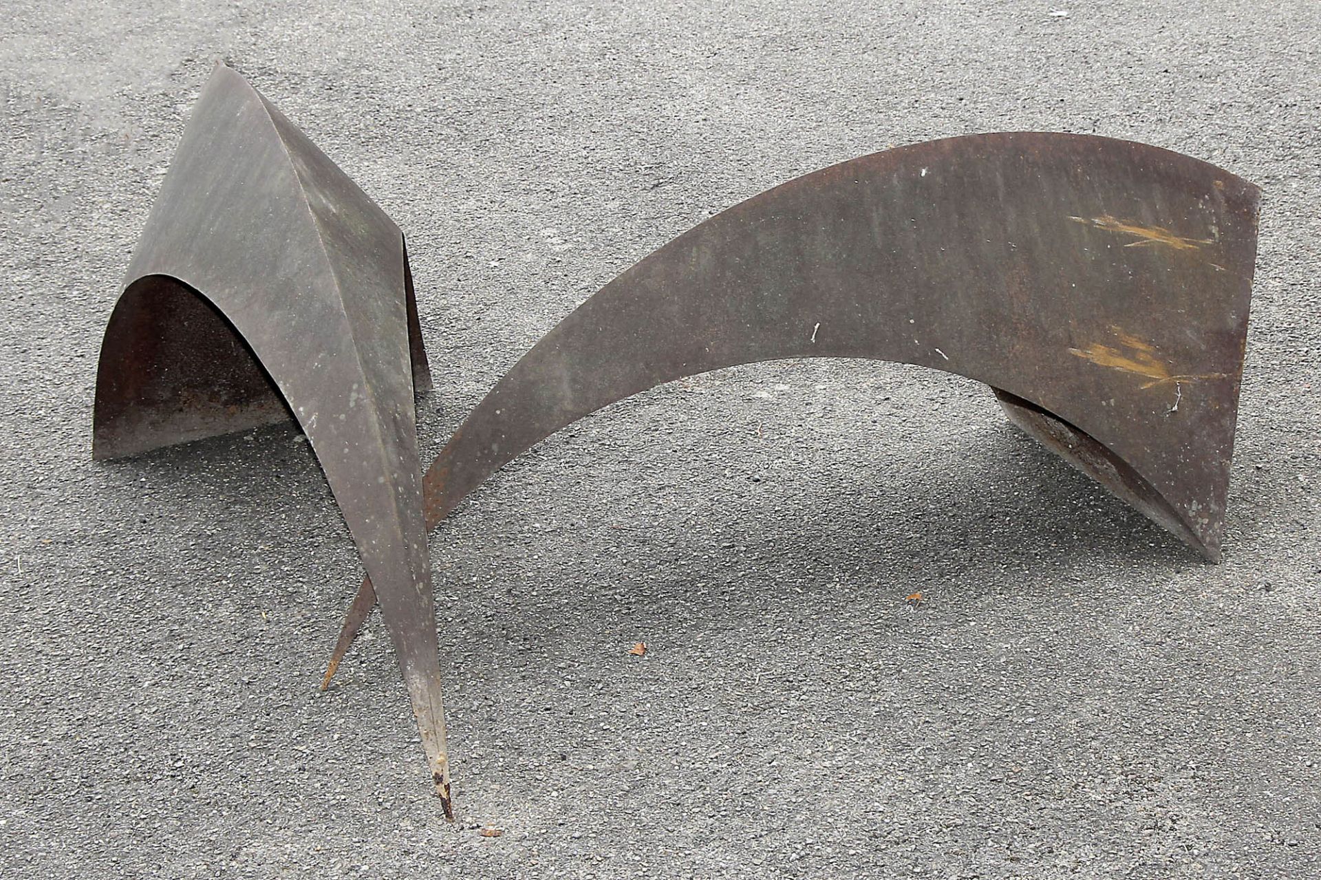 Vogelduell, Objekt aus Eisen (zweiteilig) - Bild 2 aus 2