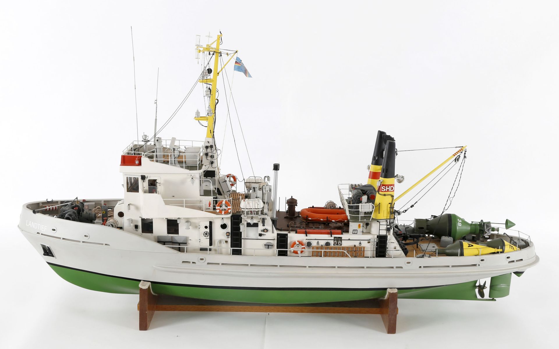Modell des Seezeichenkontrollbootes 'Landtief' (SK64)