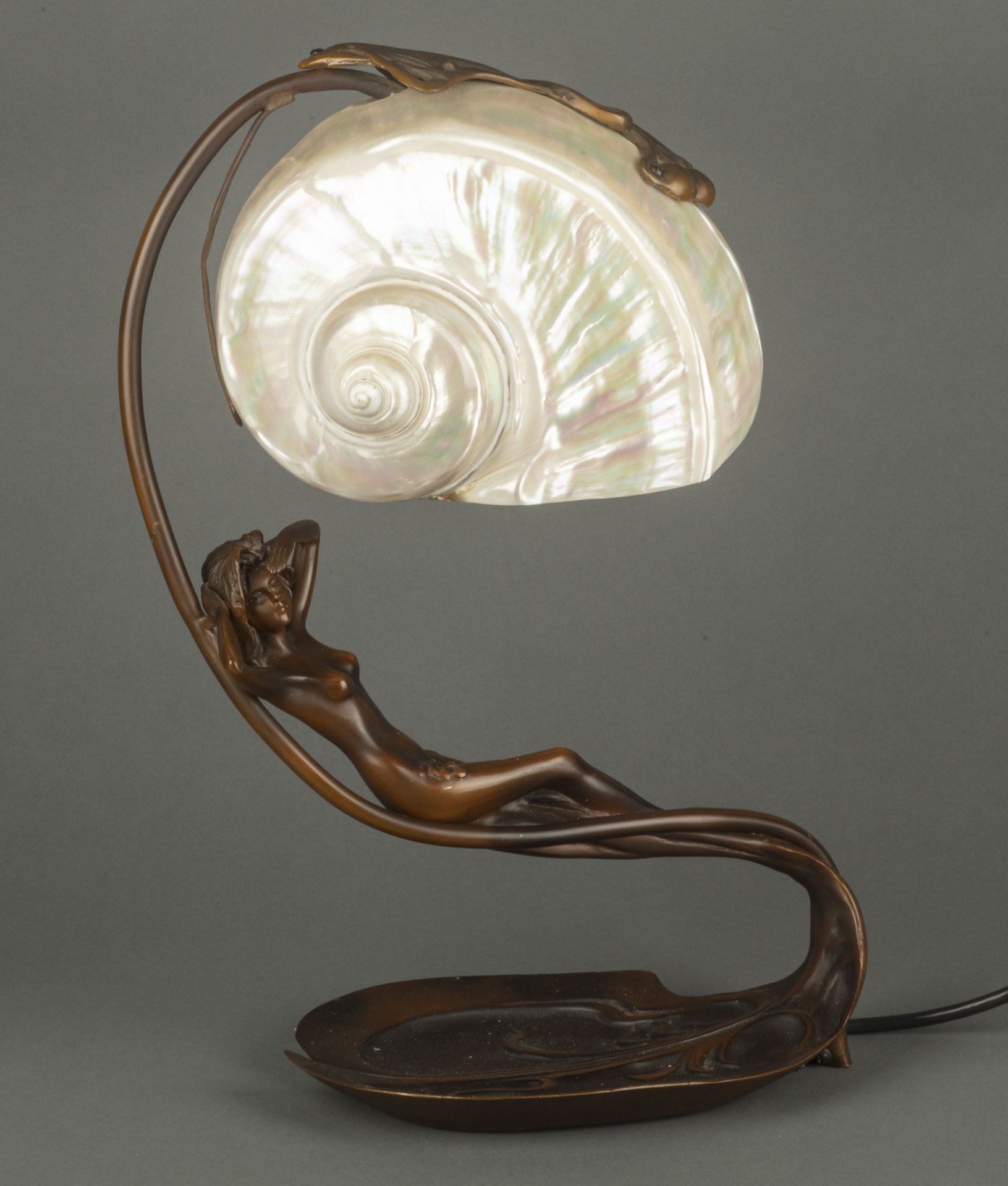 Nautilusmuschel-Lampe, 2. H. 20. Jh.
