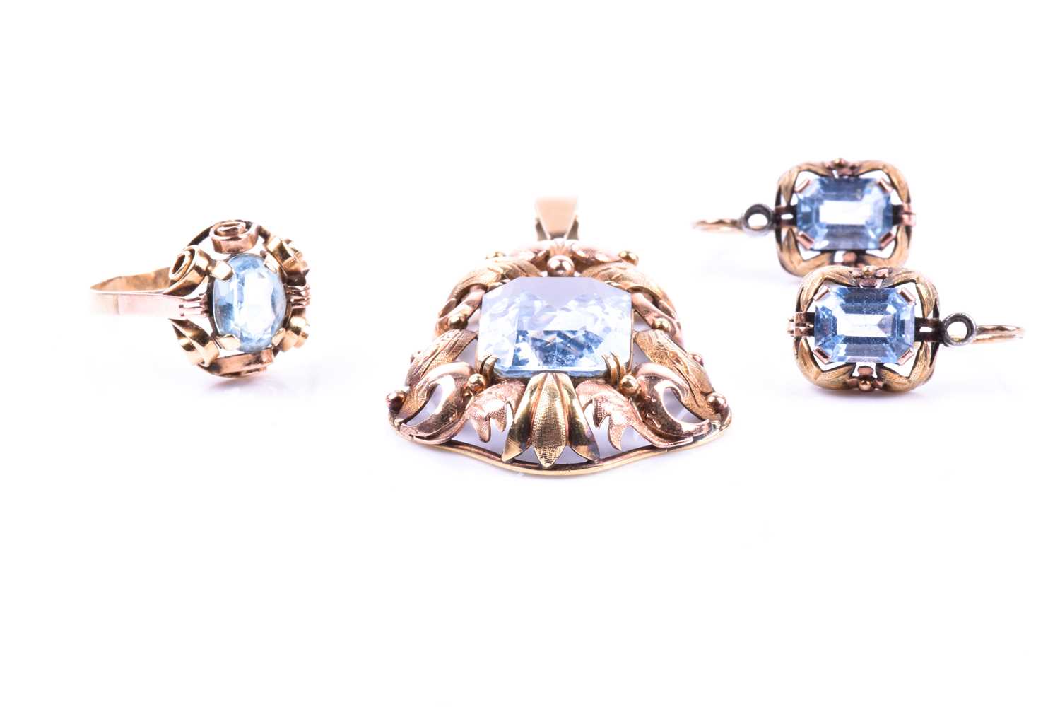 A blue topaz dress suite, the pendant with a rectangular cut-cornered topaz in two colour pierced - Image 3 of 5