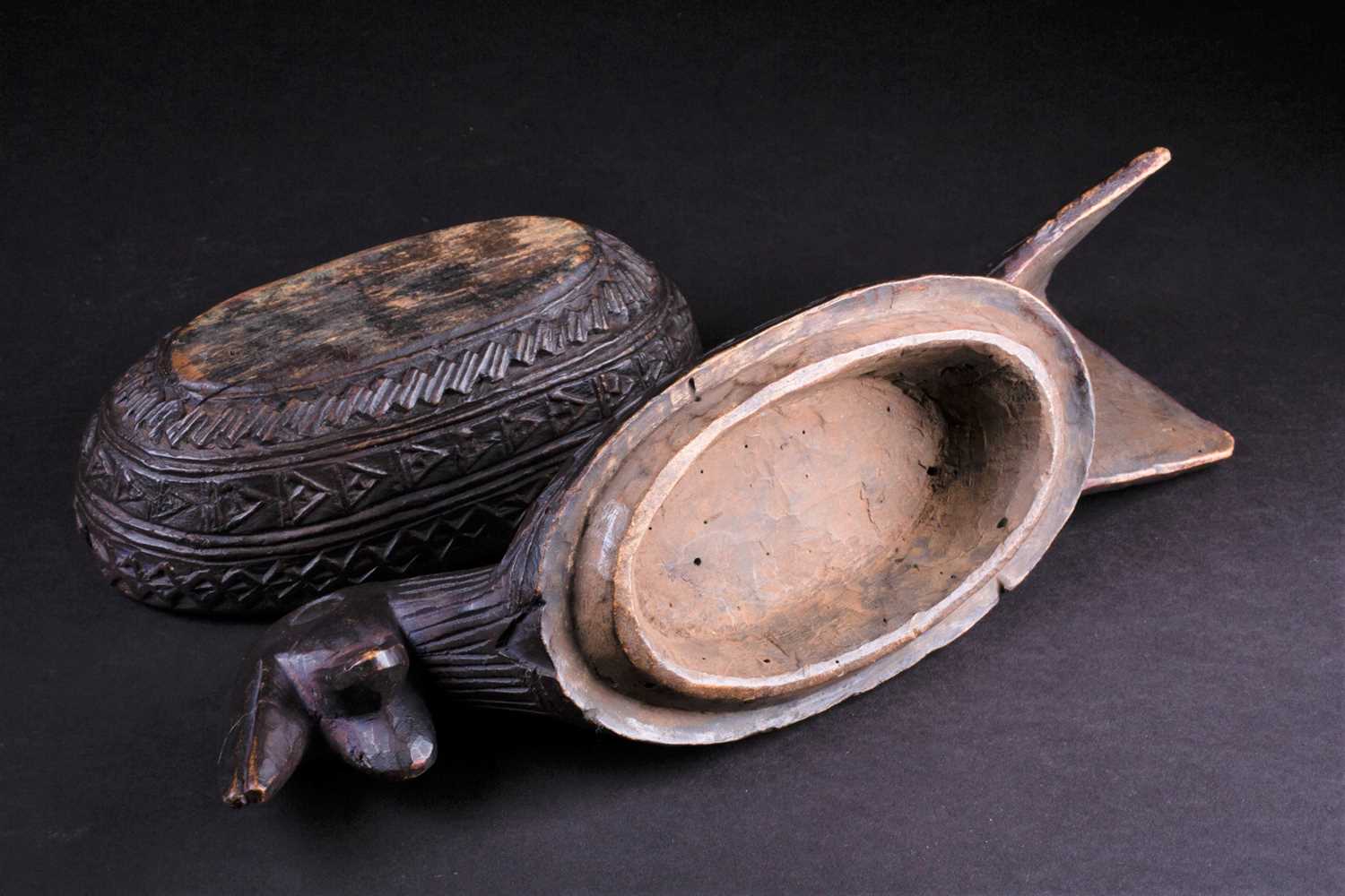 A Yoruba carved wood box in the form of a bird, Nigeria, with chip carved geometric band decoration, - Image 4 of 4