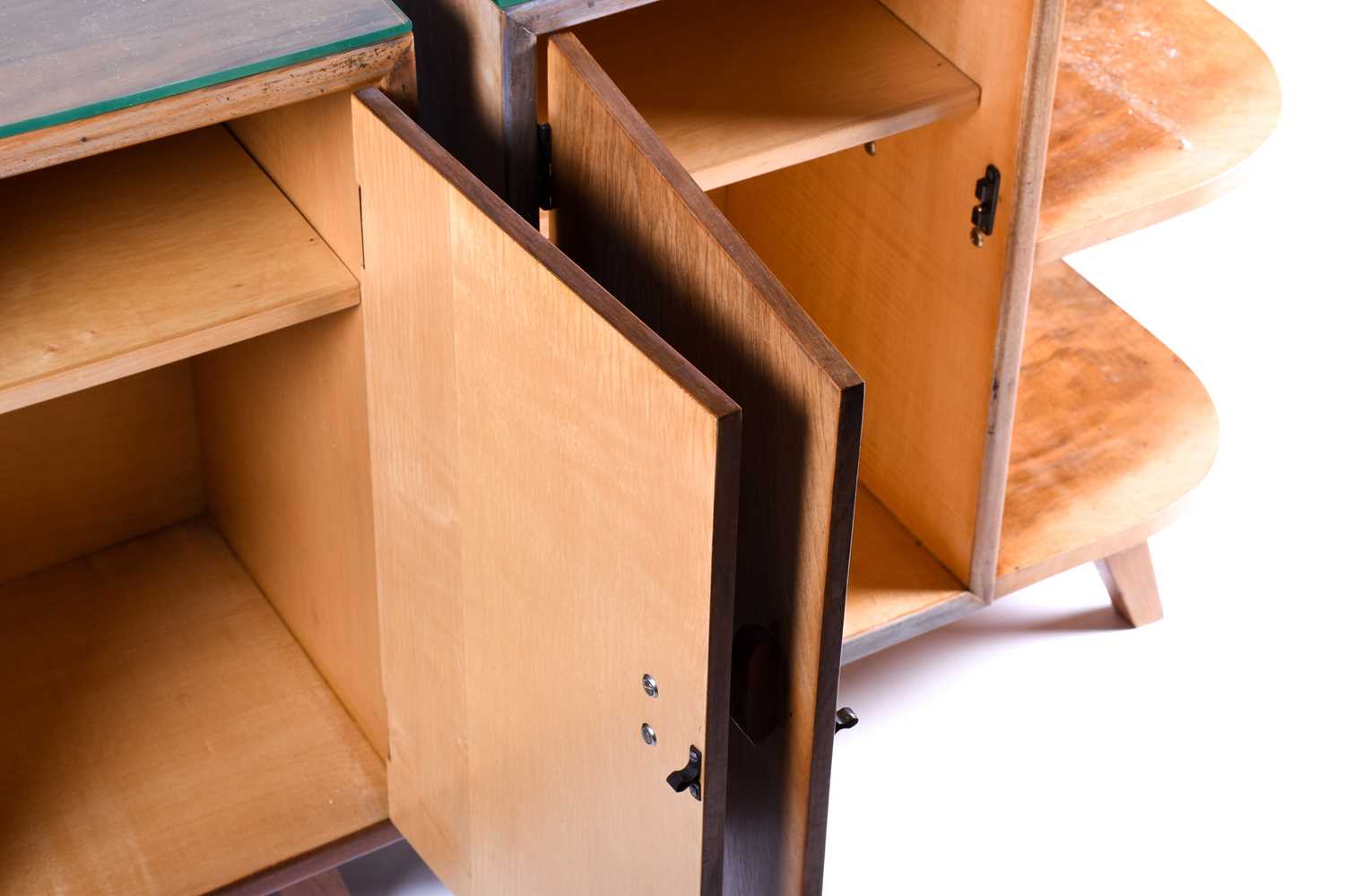 A pair of mid 20th century figured walnut bedside cabinet bookcases, each radiused at one end and - Image 3 of 6