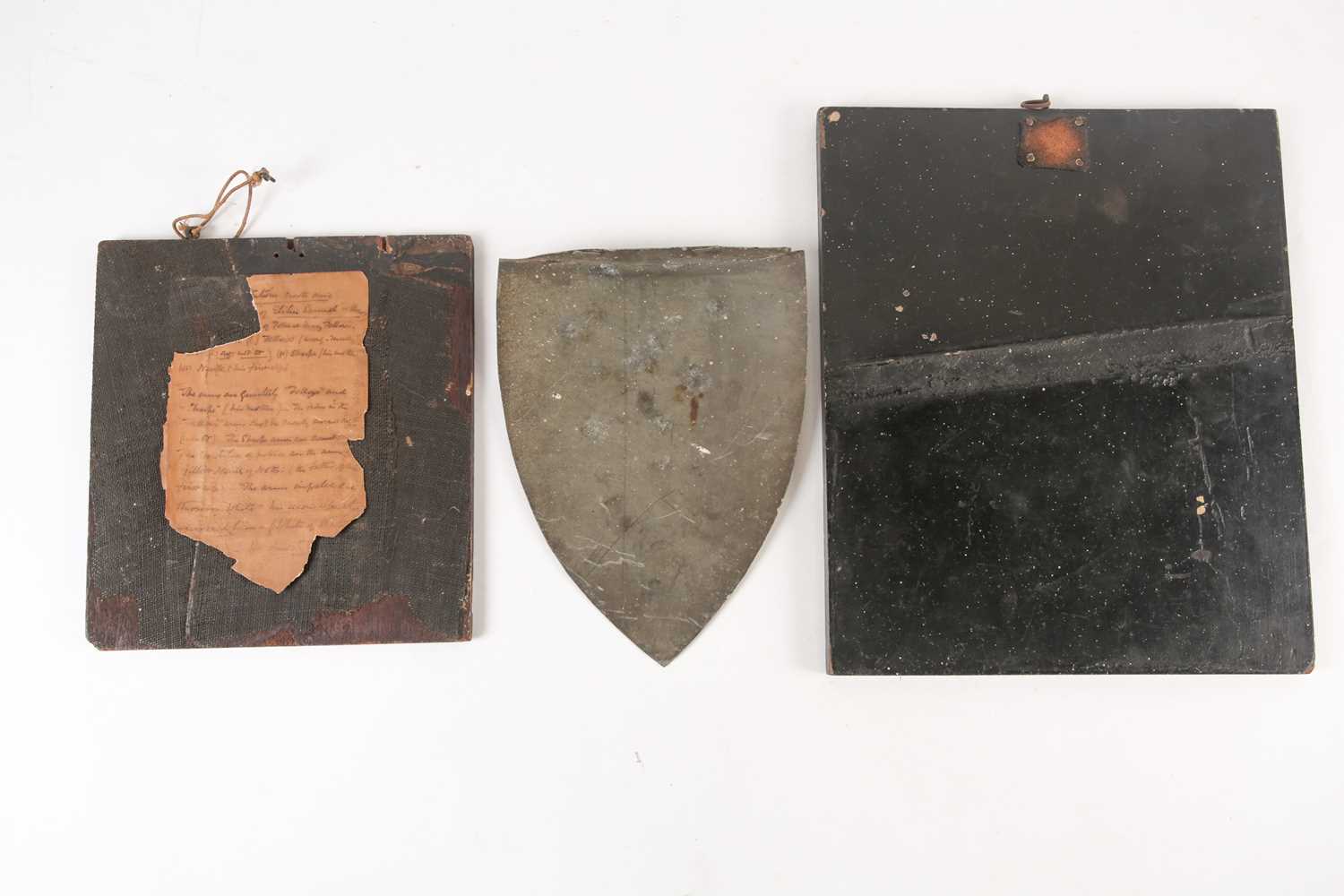 A group of three antique coach/carriage plaques, coats of arms, the largest 30.5 cm x 25 cm. - Image 4 of 21
