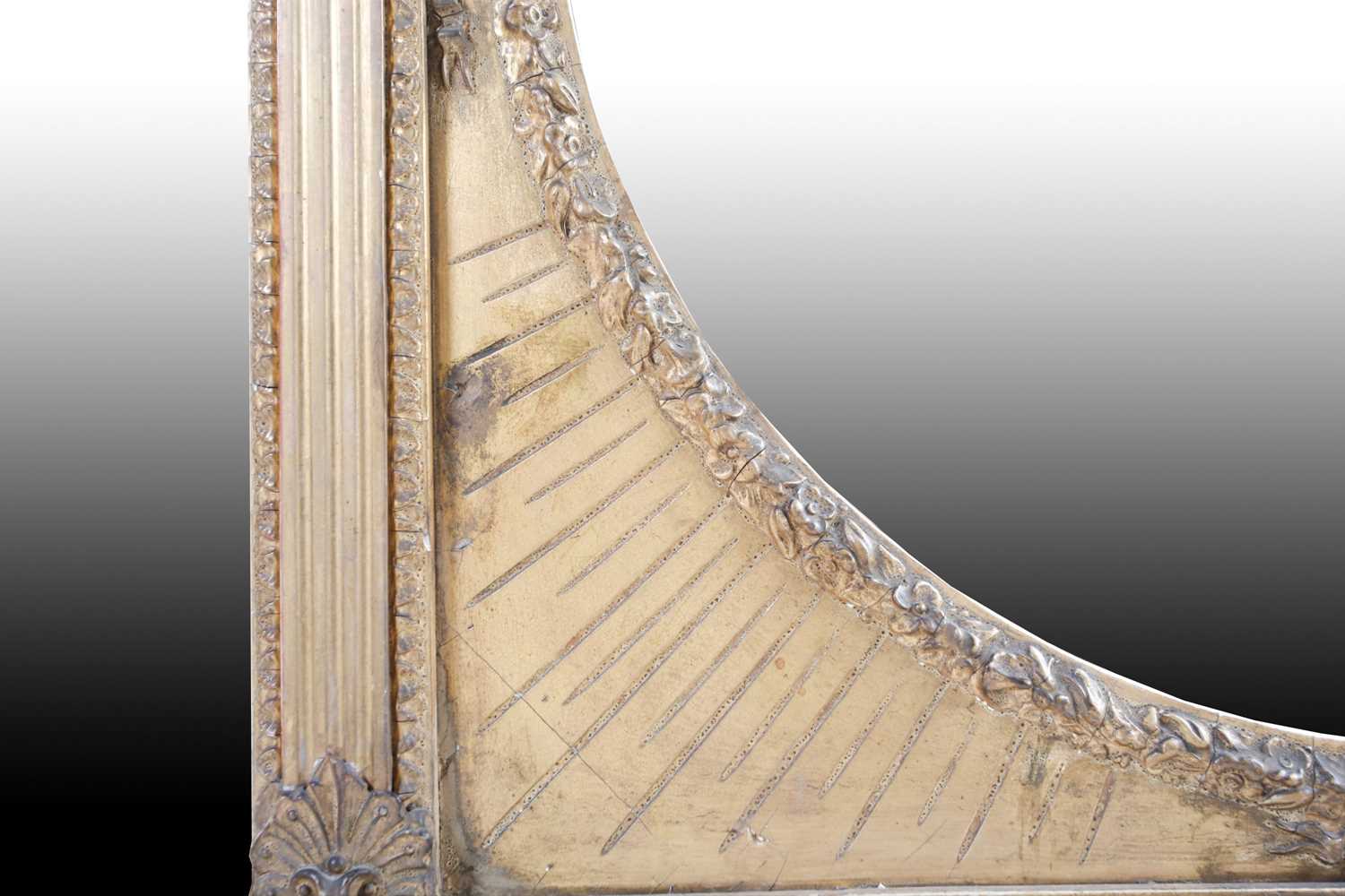A Regency style gilt framed overmantel mirror, the frieze with relief decorated Roman figures, - Image 5 of 5