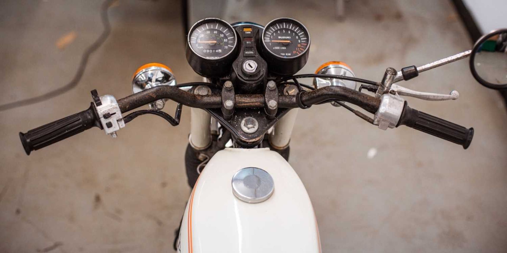 A 1981 Suzuki X1 50 49cc motorcycle Registration: MFC 151W Odometer showing 9,014 miles. VIN: - Image 3 of 22