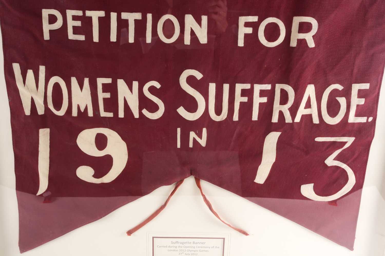 A framed, painted canvas Suffragette Banner, bearing the legend 'N.U.W.S.S. 7,898 Men of Barnsley - Image 4 of 7