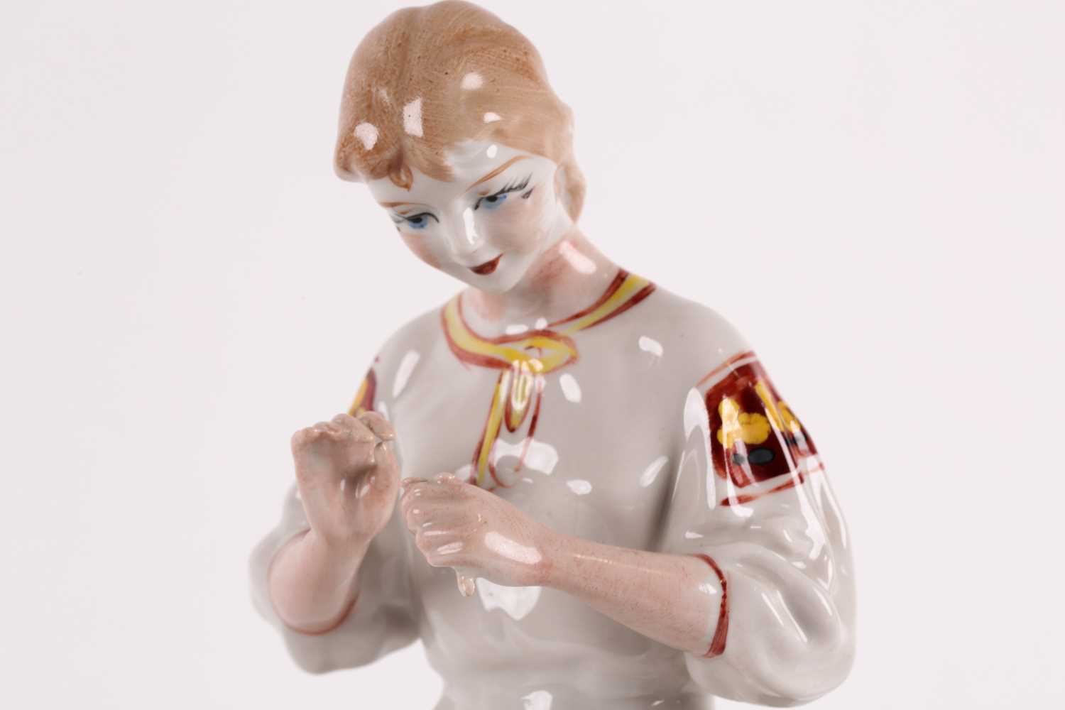 A Dulevo Soviet Russian porcelain figure, 'The Humpbacked Horse', together with a Soviet porcelain - Image 10 of 11