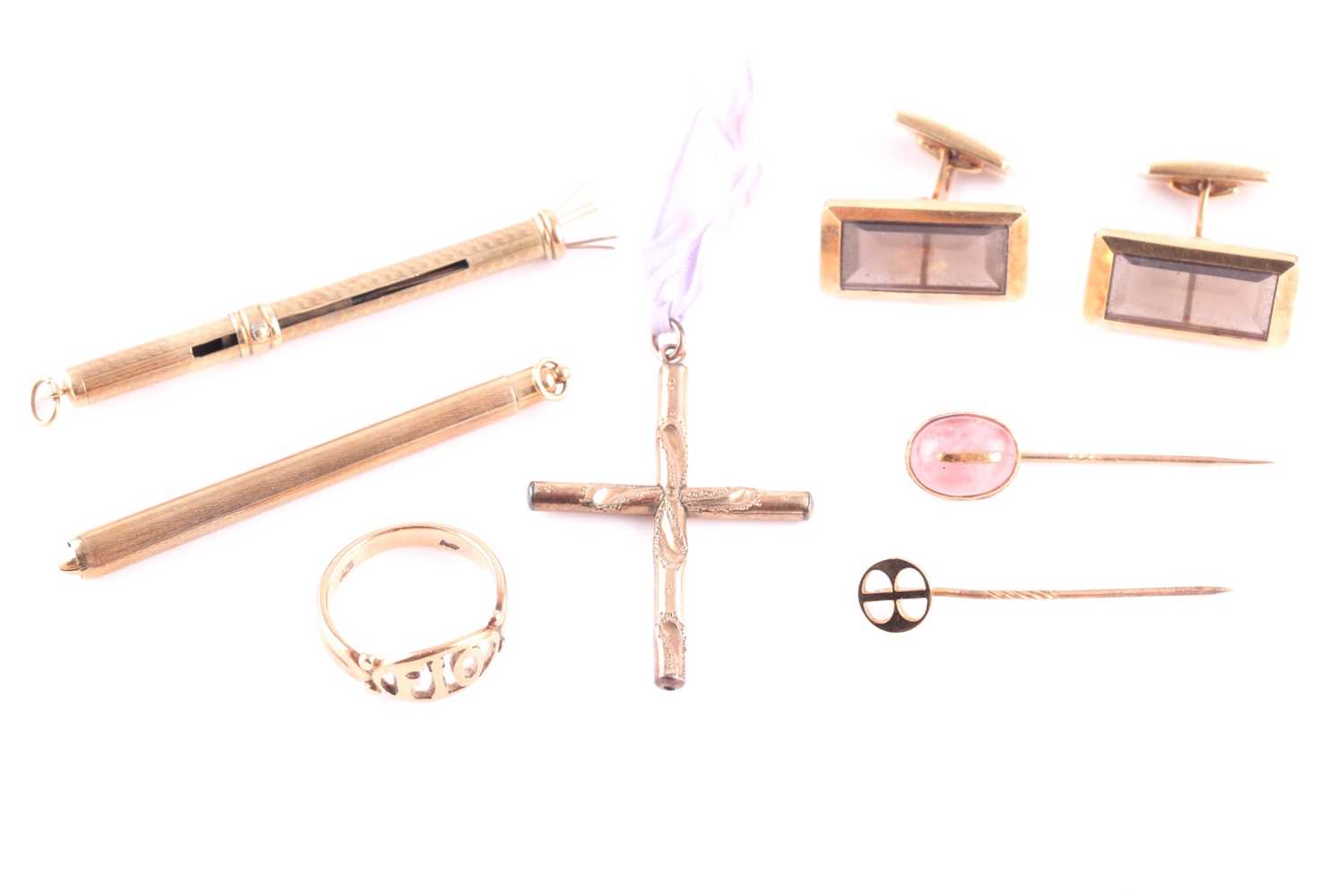 A group of gentleman's jewellery items, including a pair of 14ct yellow gold and smoky quartz