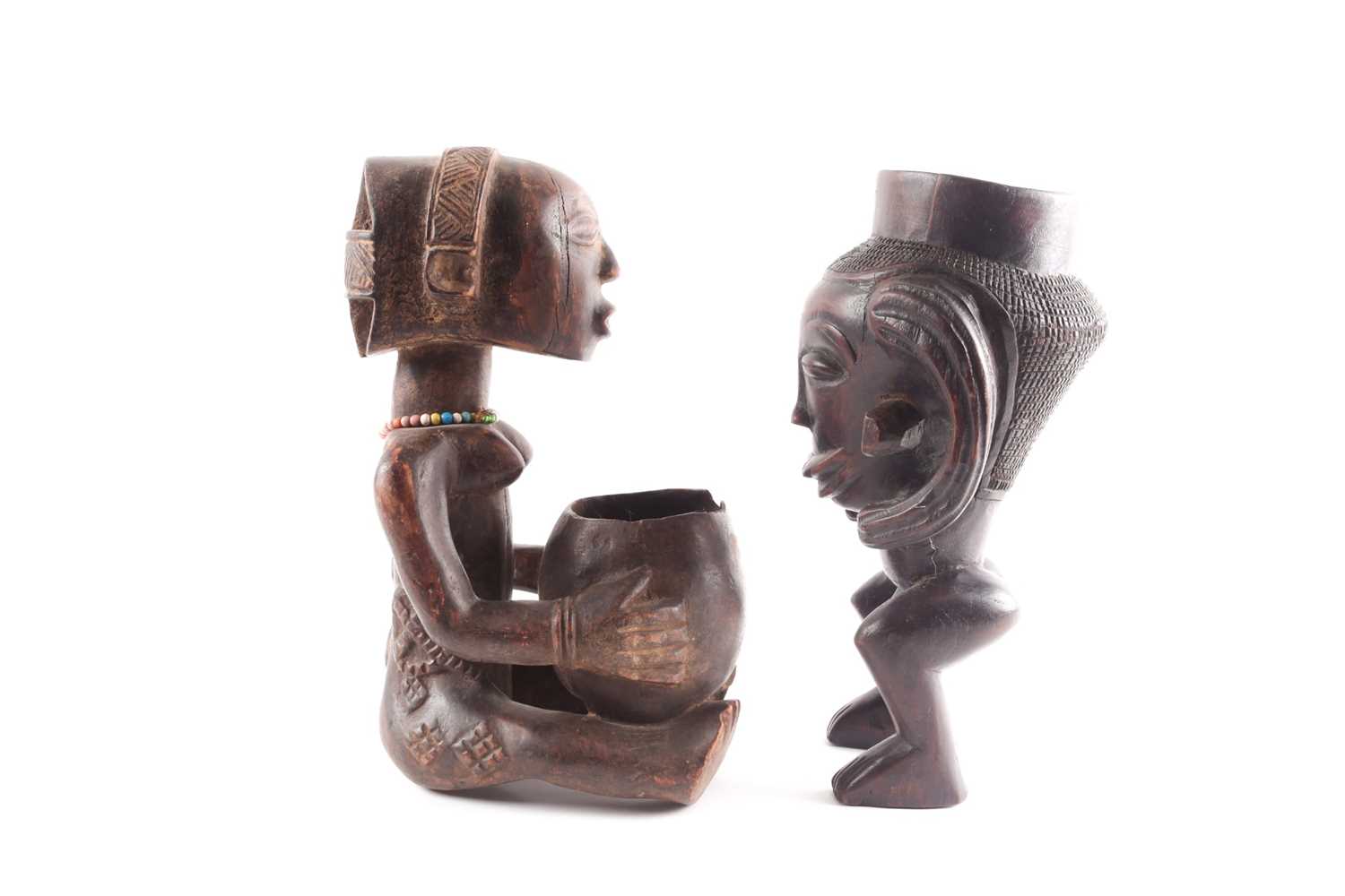 A Luba seated female divination figure, Mboko, Democratic Republic of Congo, seated holding bowl - Image 5 of 7