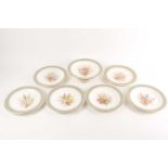 A 19th century Worcester porcelain part fruit set, comprising a tazza and six plates, (23.5 cm