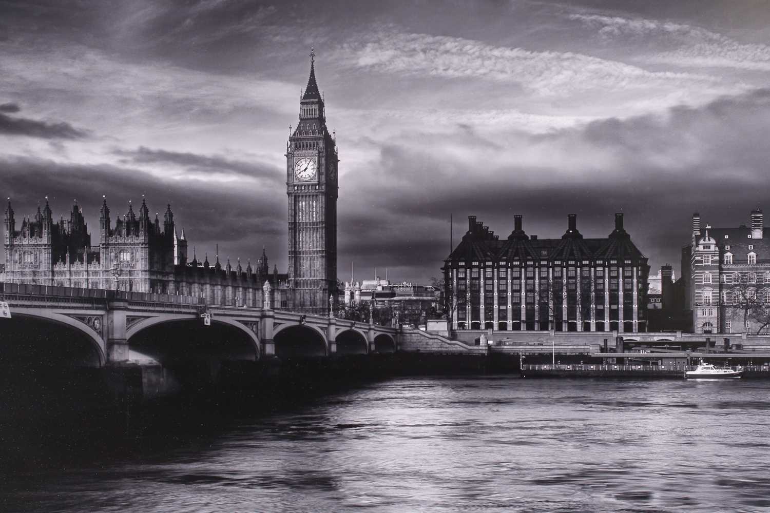 George Kavanagh, Big Ben, London, photographic print, 39 cm x 59 cm, Ex Lambda - Image 4 of 4