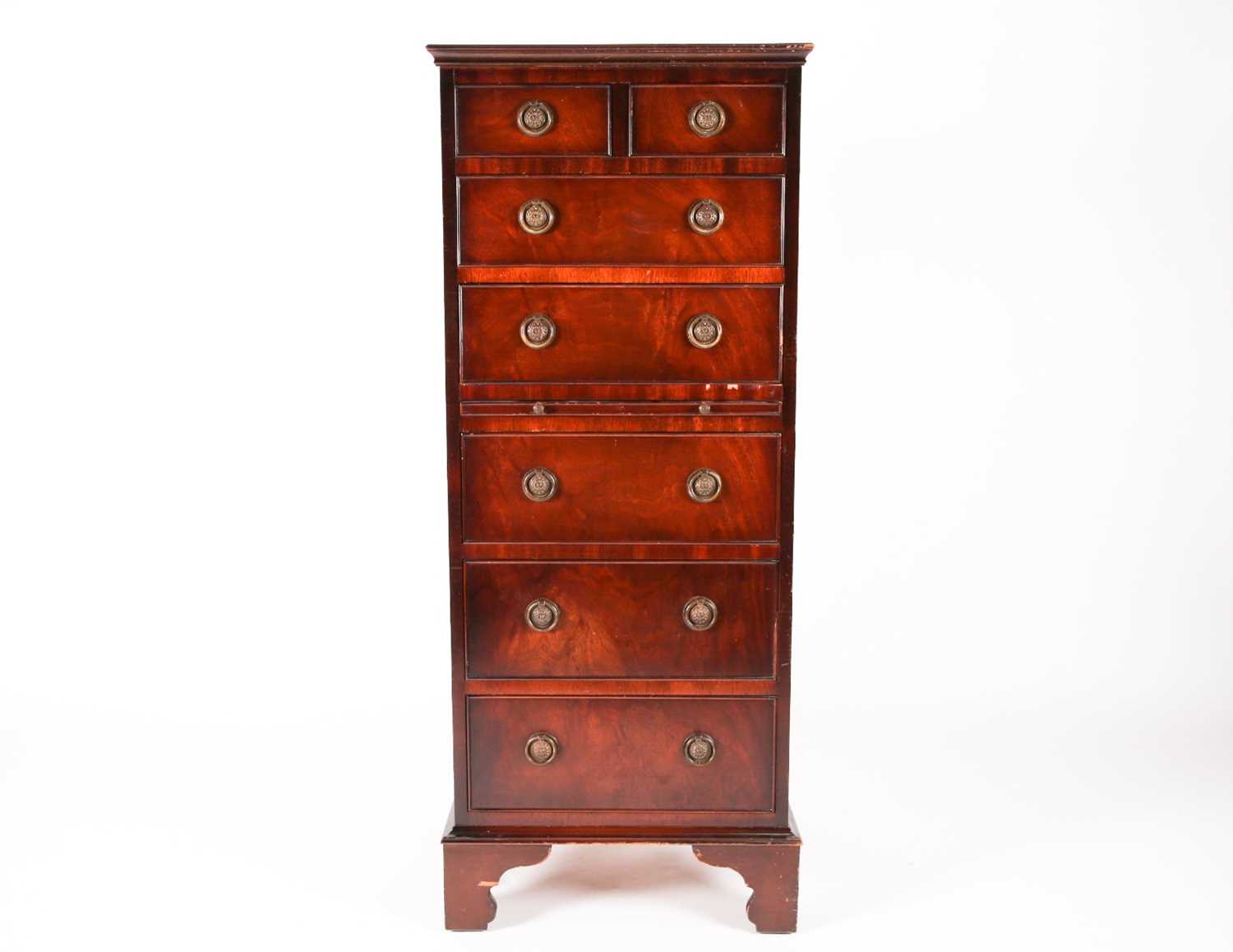 ABurton Reproductions Ltd (Bristol), mahogany Wellington pedestal chest. Fitted two short over