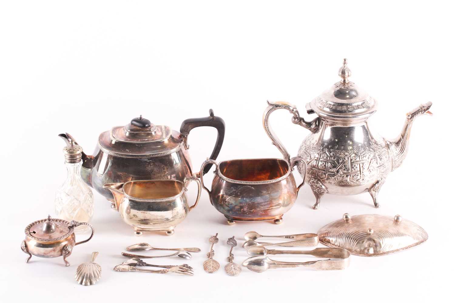 A mixed group of silver plated items, to include a teaset, a large teapot, flatware and other - Image 2 of 2