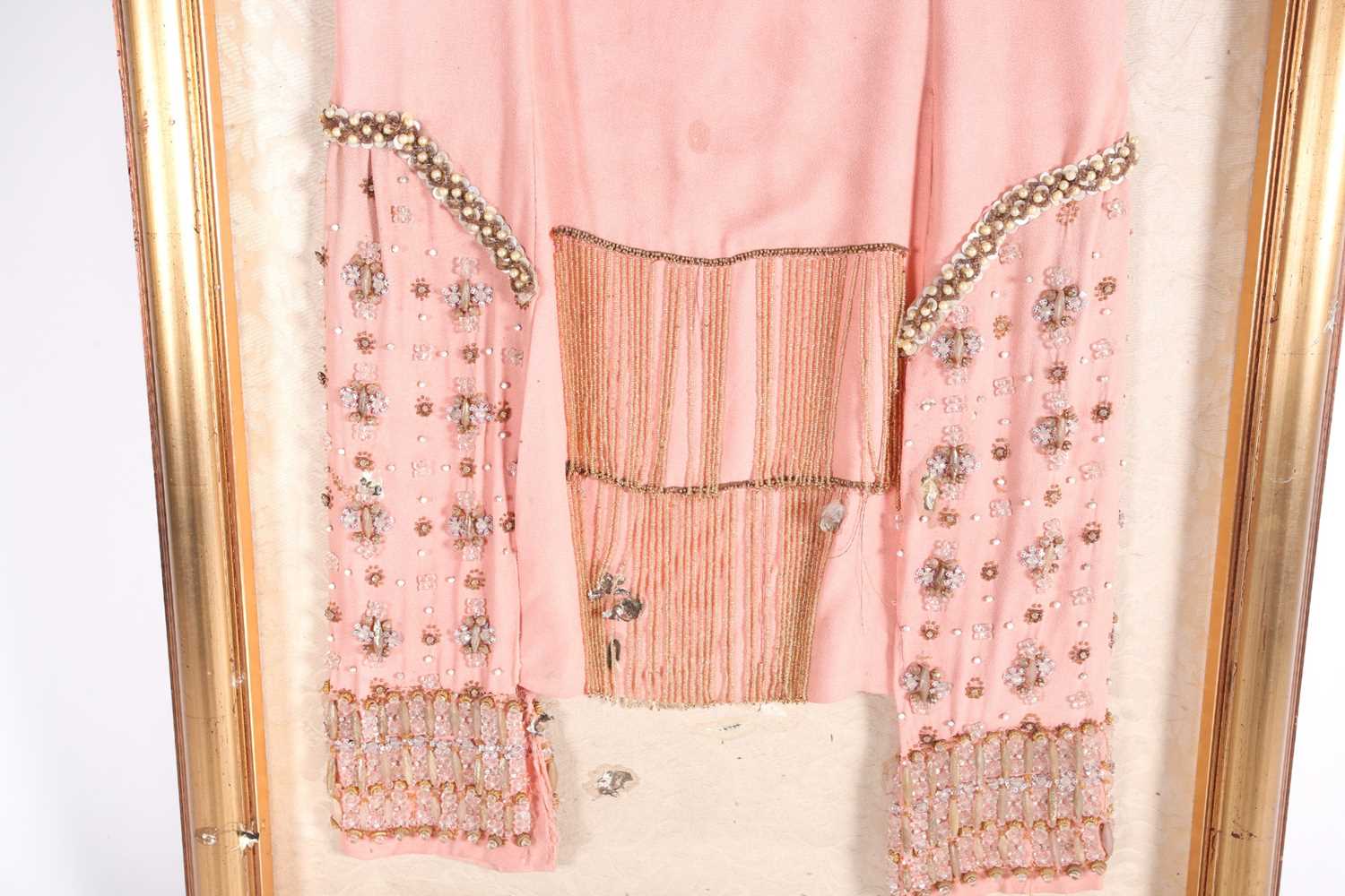 A 1920s salmon pink ladies "Flapper" dress with floral sequin and faux pearl appliques. And a - Image 2 of 4
