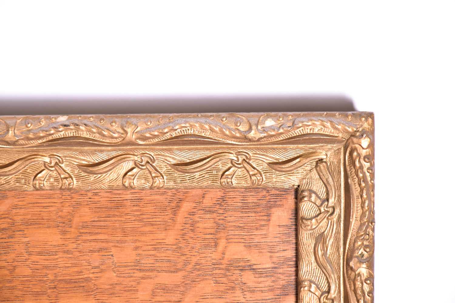 An early 20th century golden oak and parcel-gilt rectangular wall mirror with bevelled plate 120 - Image 3 of 3