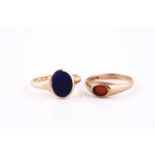 Two 9ct yellow gold signet rings, one set with an oval lapis lazuli panel, the other carnelian, Size