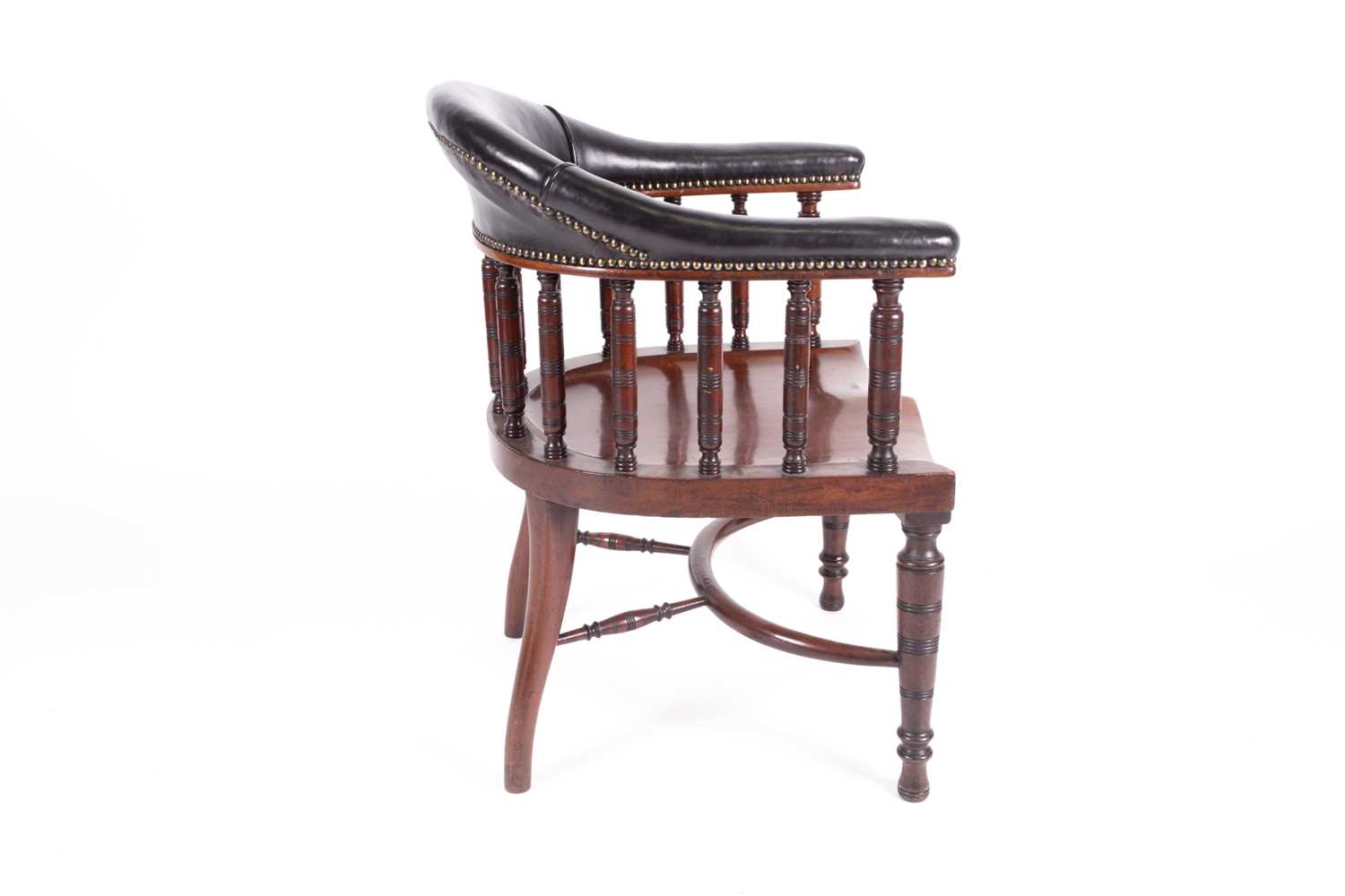 An Edwardian mahogany Bonheur du Jour with small drawers and pigeon holes above a leathered top, the - Image 5 of 12