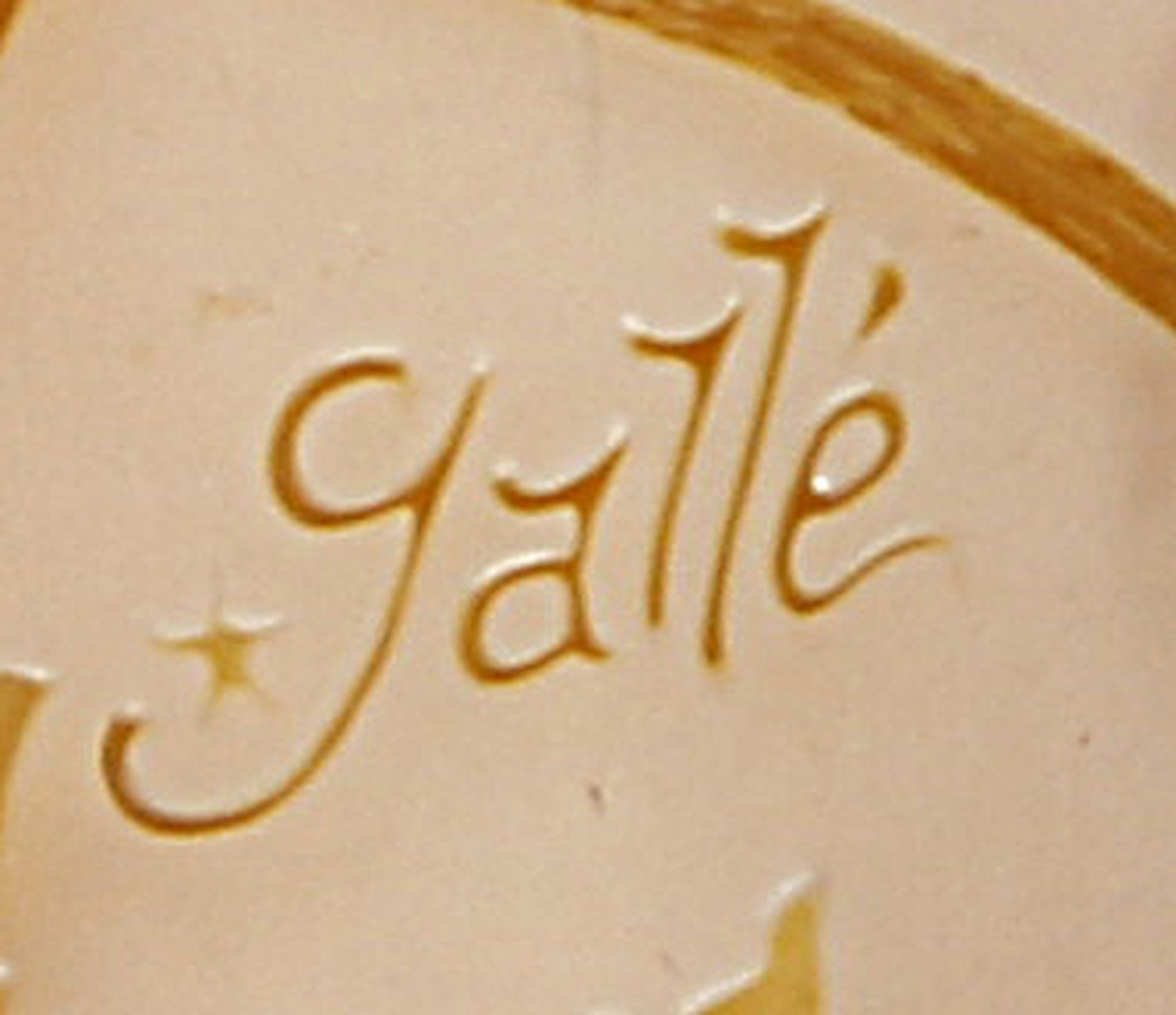 Gallé, Emille (1846 Nancy 1904), Werkstatt Große Jugendstil-Vase. Farbloses Glas mit - Bild 4 aus 7
