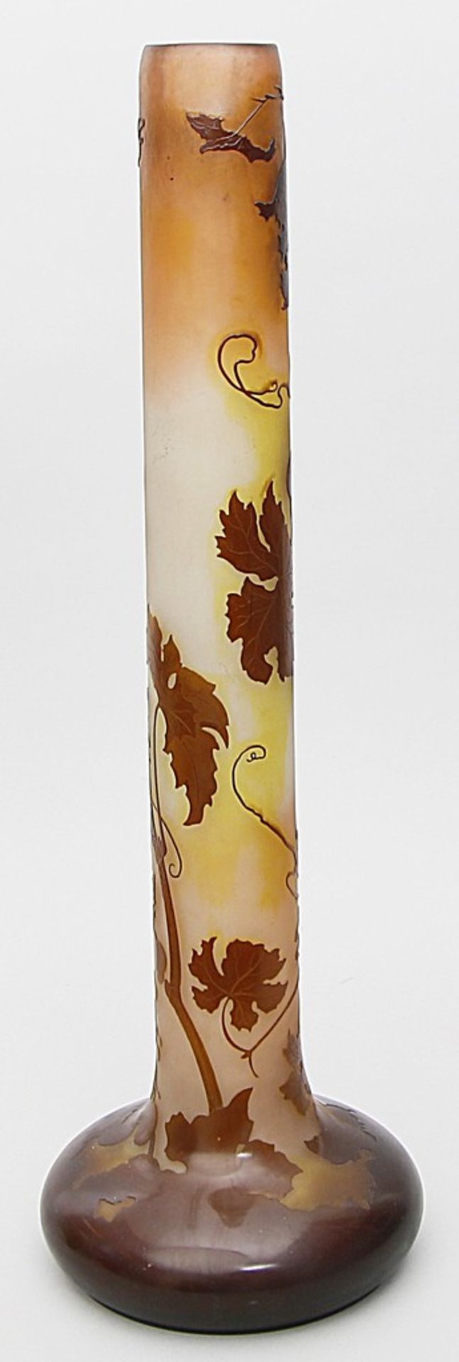 Gallé, Emille (1846 Nancy 1904), Werkstatt Große Jugendstil-Vase. Farbloses Glas mit - Bild 6 aus 7