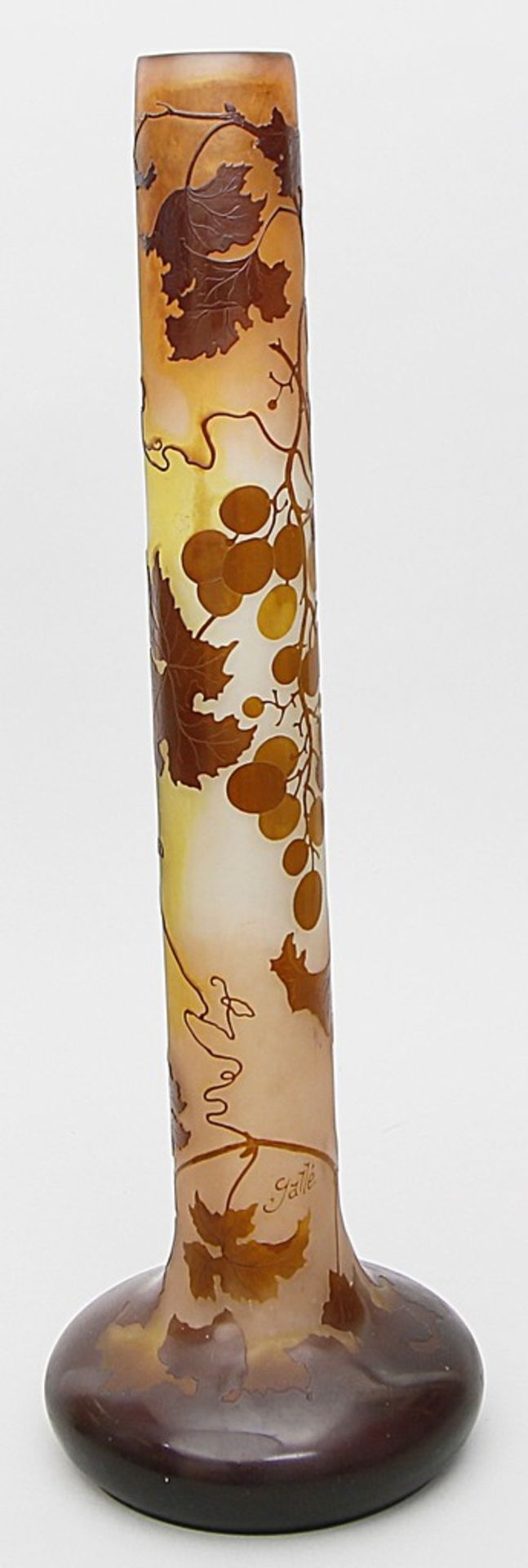 Gallé, Emille (1846 Nancy 1904), Werkstatt Große Jugendstil-Vase. Farbloses Glas mit