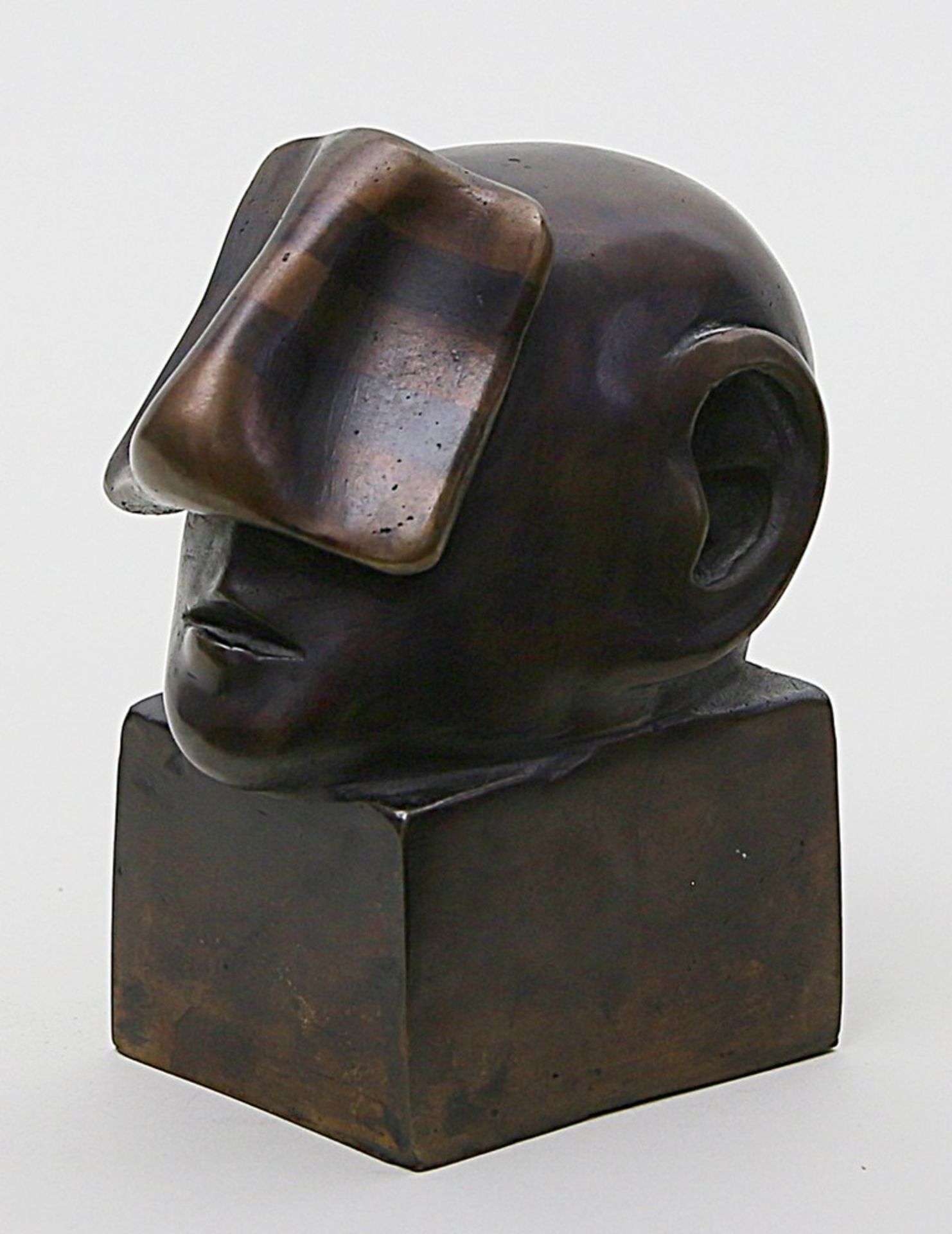 Kriester, Rainer (1935 Plauen-Castellaro 2002) "Berliner Kopf I", 1978. Bronze, hell p