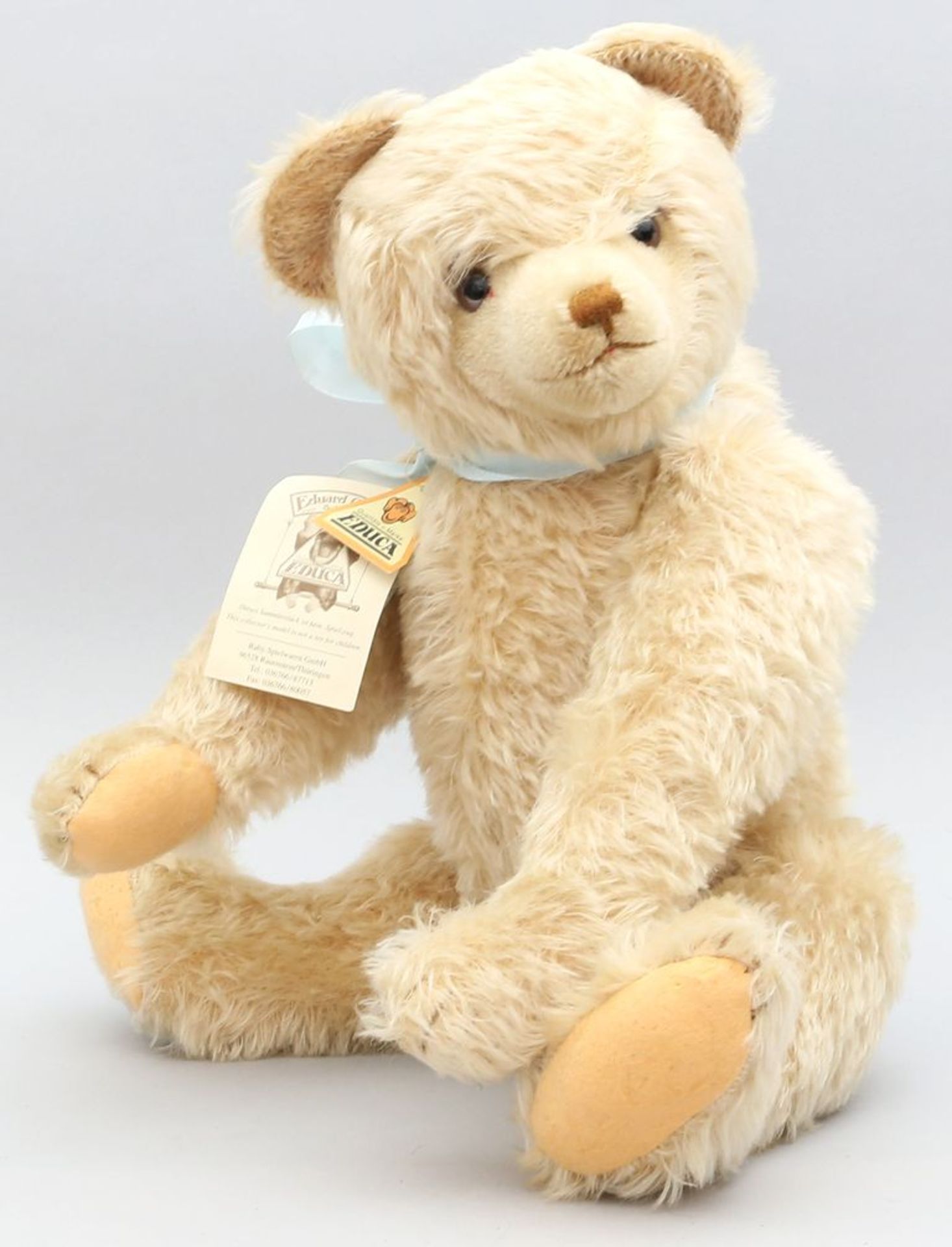 Eduard Crämer-Teddy. Weißblonder Mohair. Drehkopf, gegliedert mit Scheibengelenken.