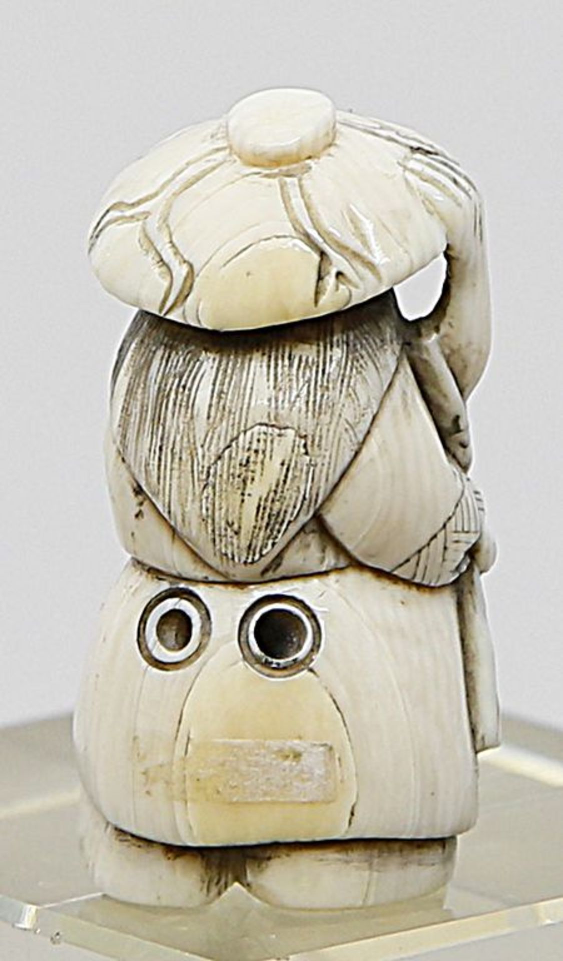 Netsuke "Frau mit Lotus-Hut", - Image 2 of 2