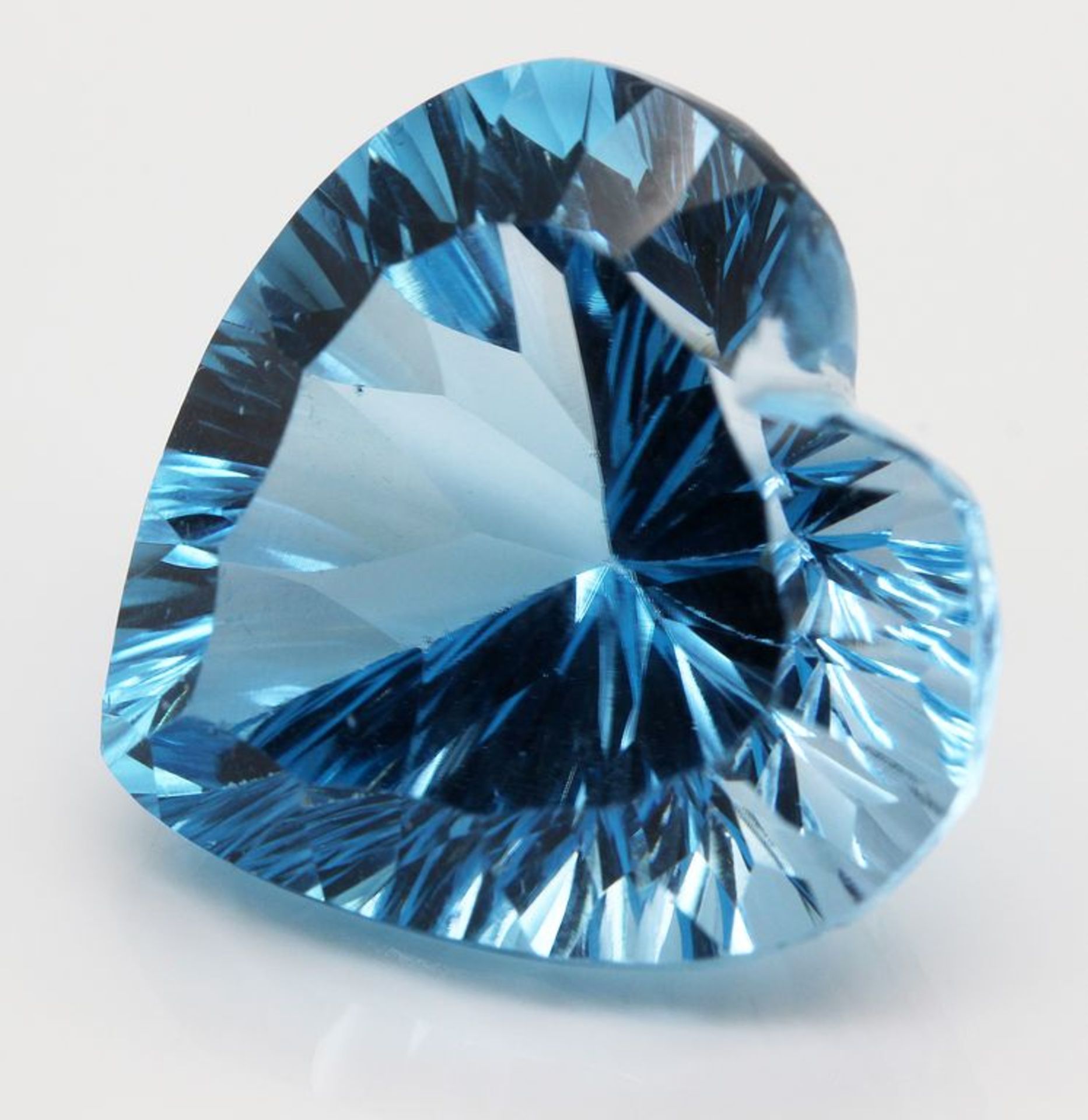 Blauer Topas, ca. 26,04 ct.