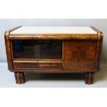 Art Deco-Sideboard.