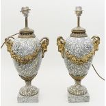 Paar Vasen im Stil Louis XVI.