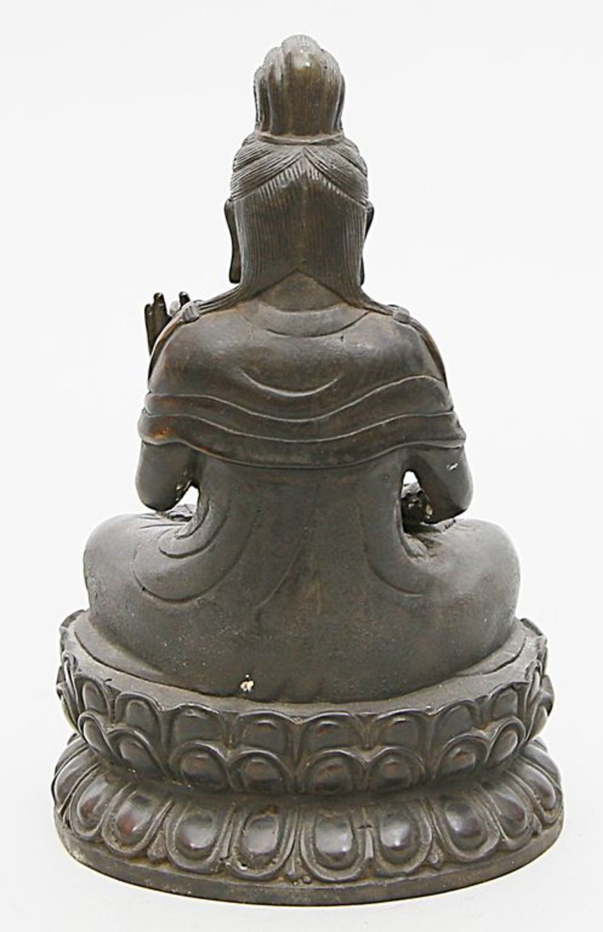 Skulptur "Bodhisattva Guanyin", Ming-Zeit. Bronze. Schwarz-braune Patina. Gottheit auf doppeltem - Bild 2 aus 4