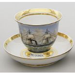 Ziertasse mit Untertasse, so genannte "Captains Cup". Tasse schauseitig mit bunt gemalter