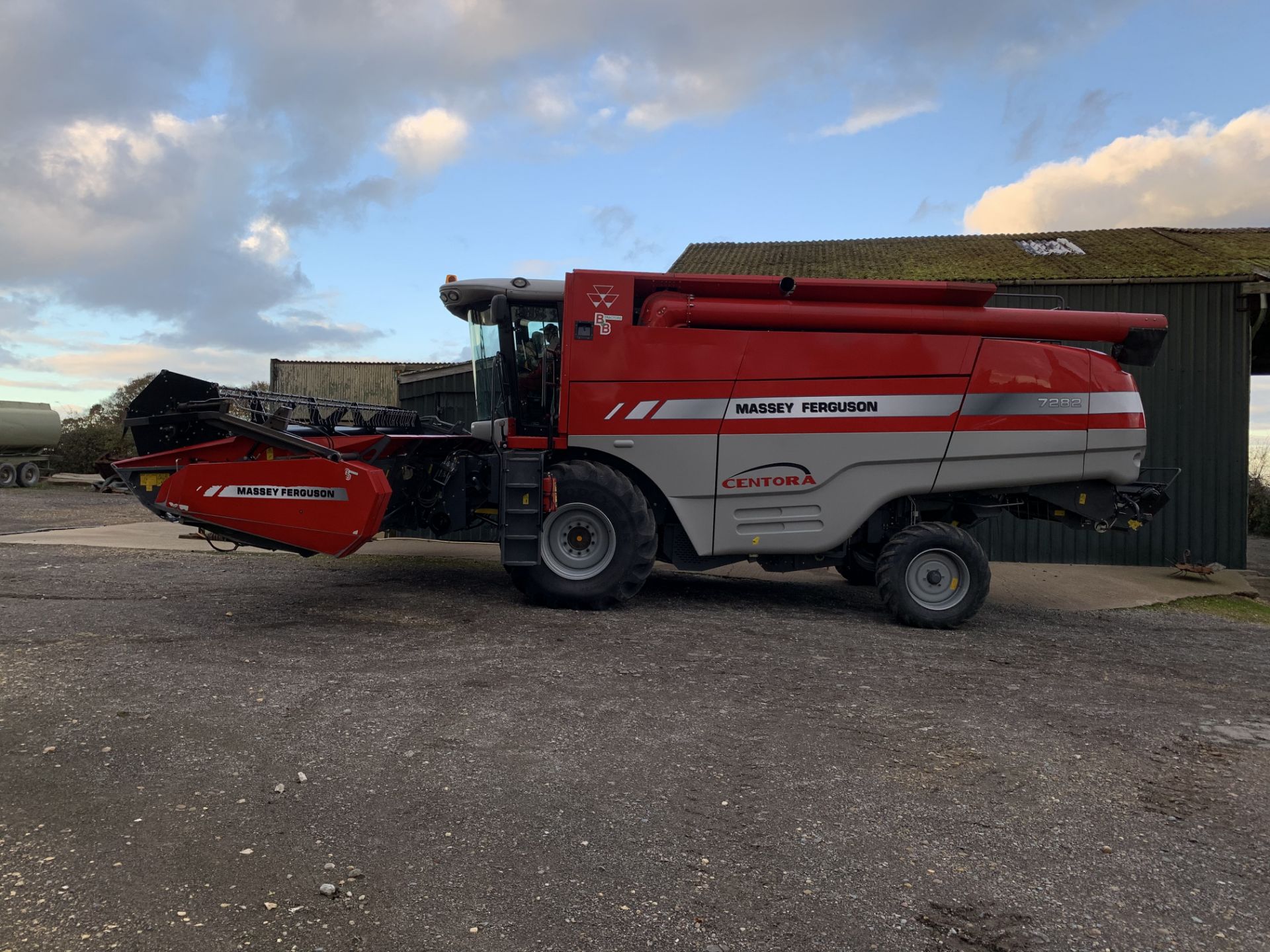 2013 Massey Ferguson 7282 Centora Combin - Image 4 of 24