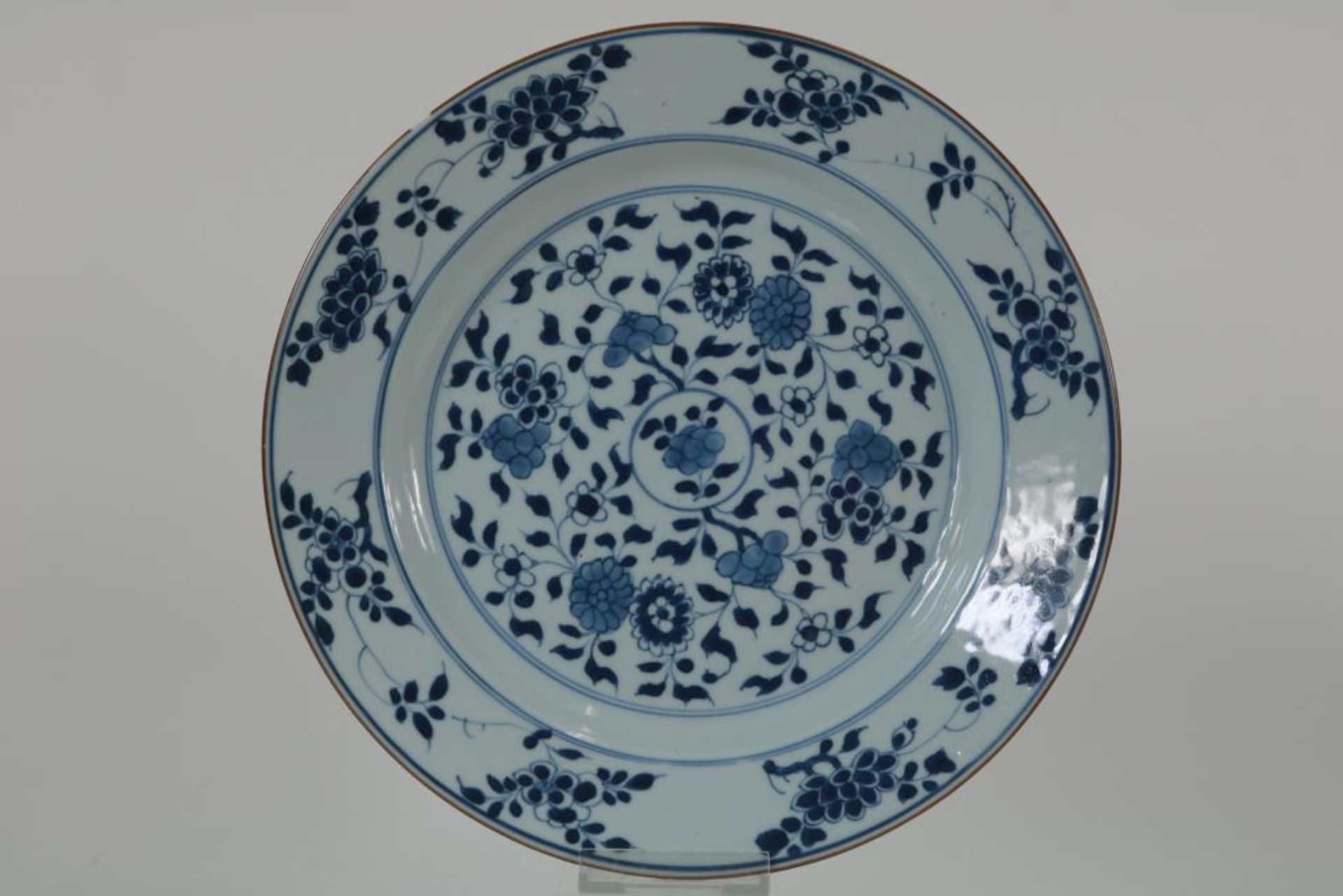 Lot van 7 Qianlong porseleinen borden - Image 4 of 12