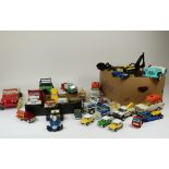 Lot diverse miniatuur auto's w.o. Tonka