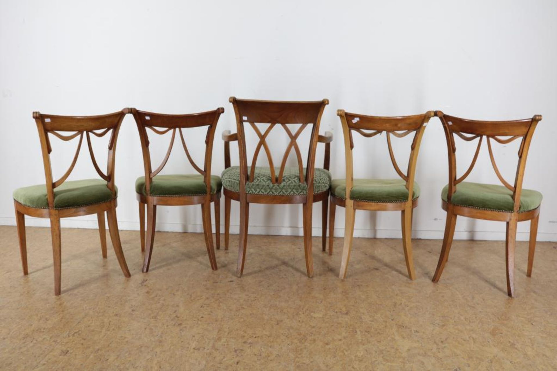 Serie van 5 epenhouten stoelen - Image 2 of 7