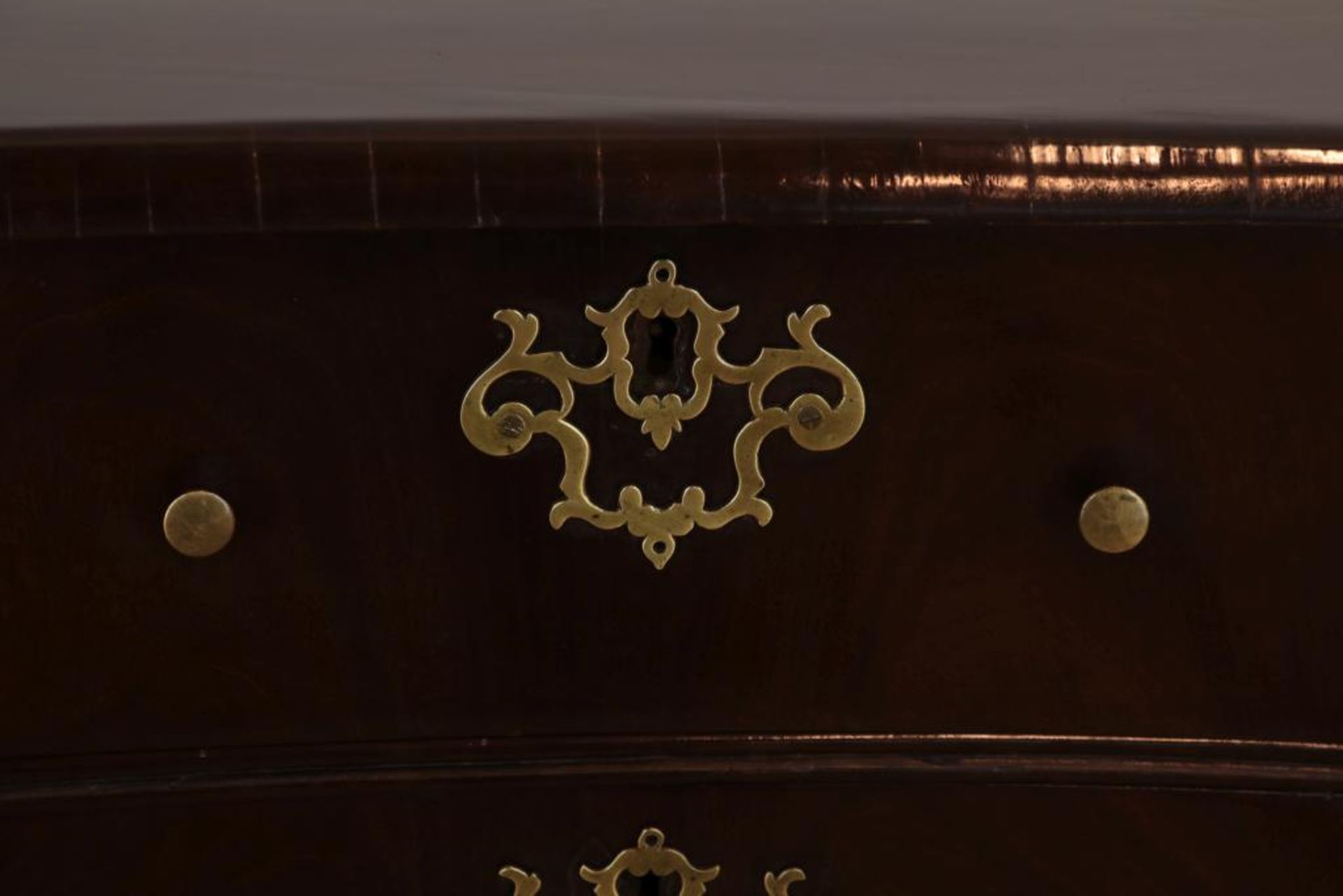 Mahonie Louis XV commode - Image 2 of 3